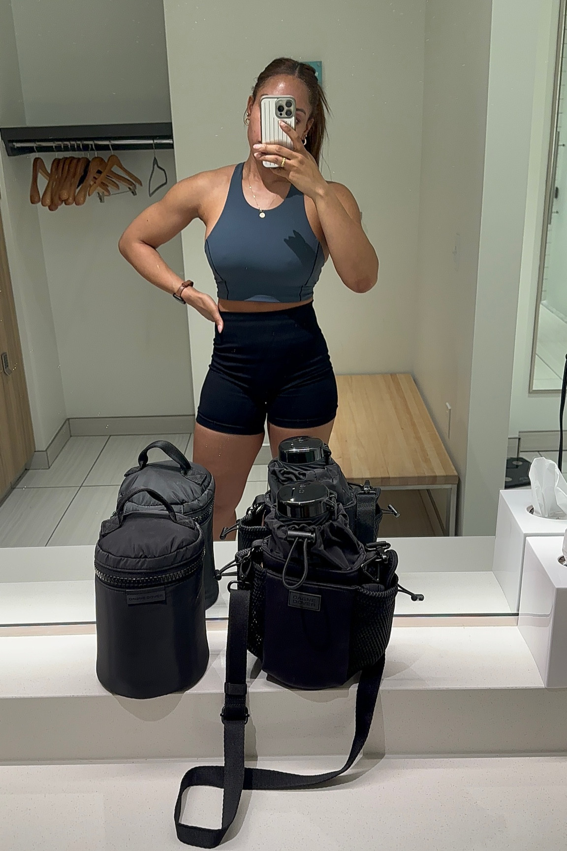 Fit and functional is the vibe. Obsessed with my NEW locker room bags from @dagnedover 