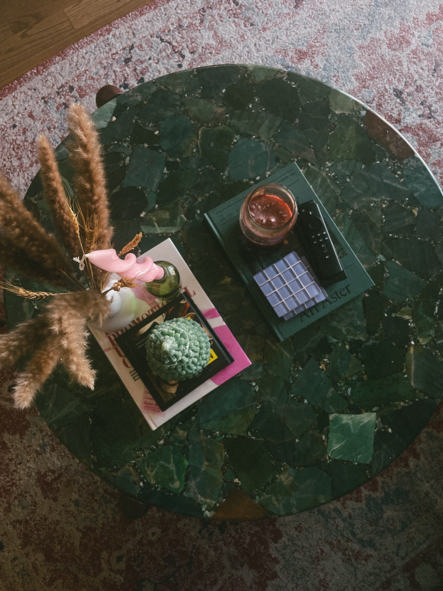 coffee table gift inspo 🍸