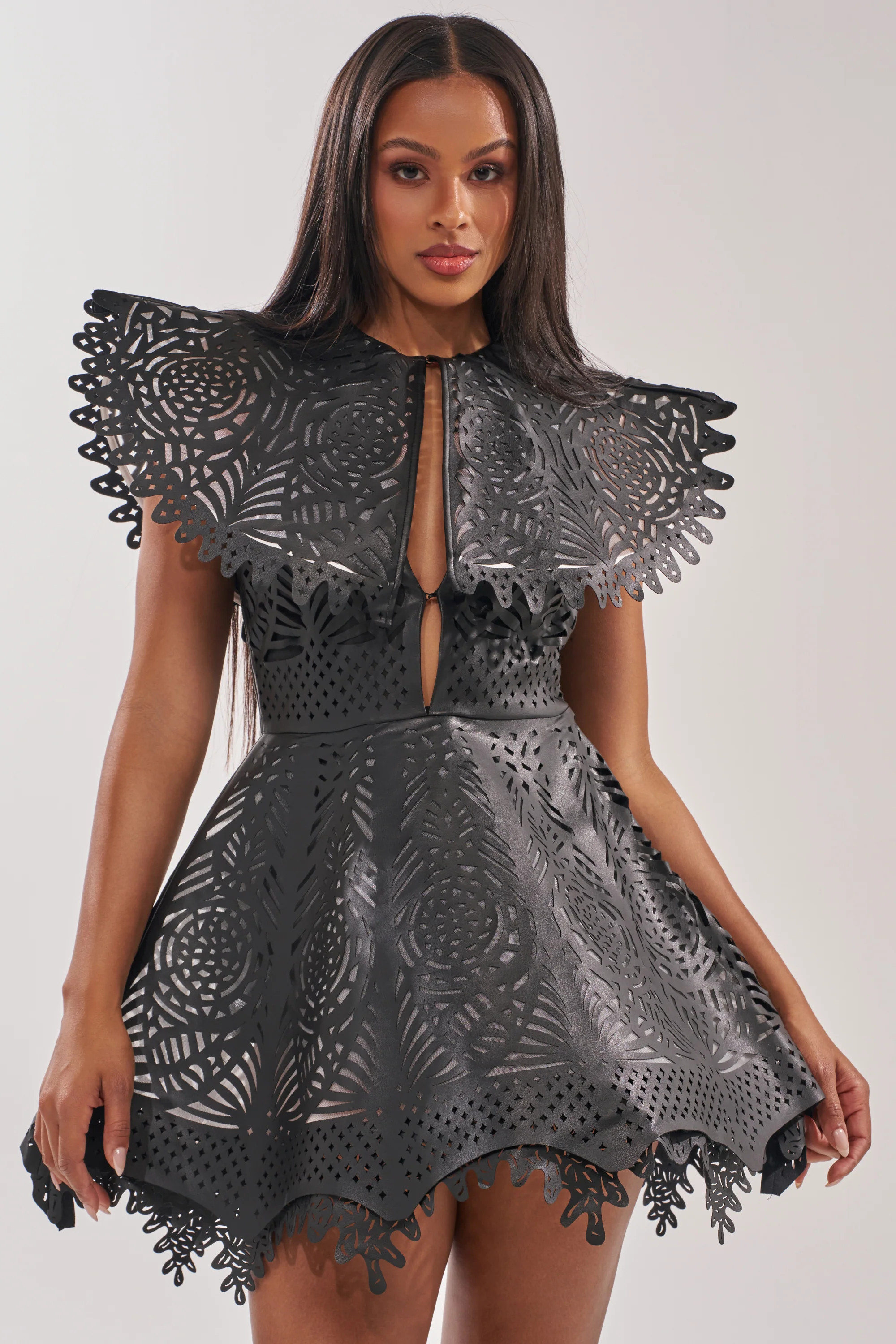 URBAN EDGE MINI COLLARED DRESS | AKIRA