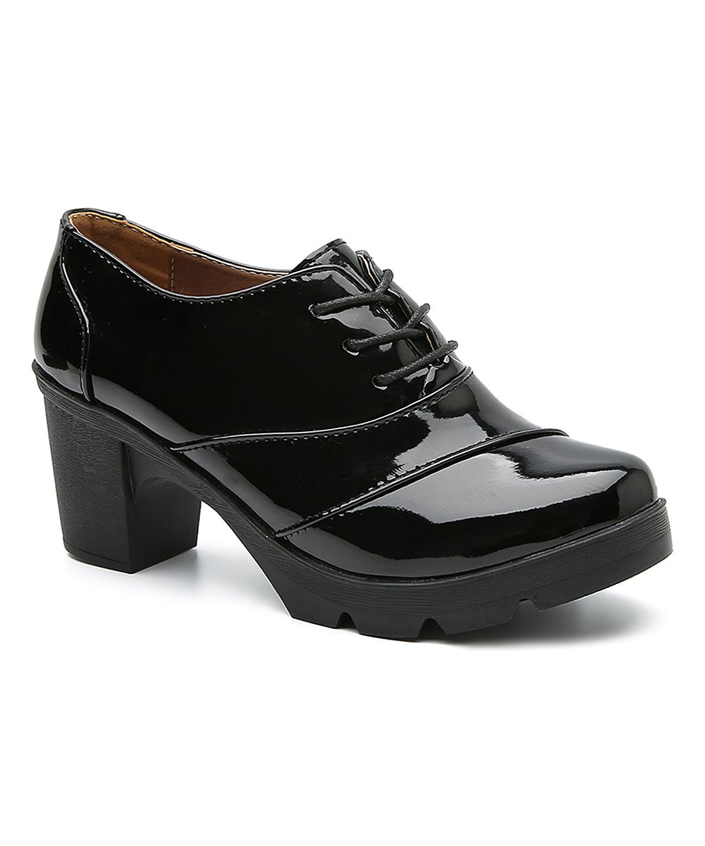 RXFSP Women's Casual boots Black - Black Lace-Up Patent Bootie - Women | Zulily
