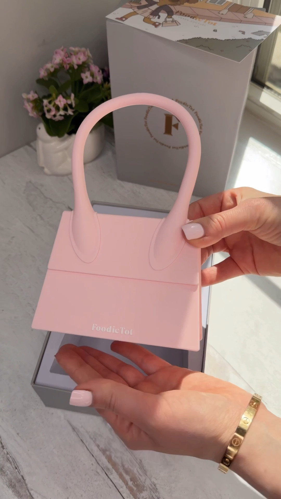 This might be the cutest toddler gift idea ever 🥹👜💖

We found this adorable snack purse bag and the best part… you can fill it with any snack your toddler loves 🍓🍪✨

Such a fun, easy, and customizable gift for birthdays, baby showers, or just a little surprise for your tiny princess 👑💝

Cute on the outside, thoughtful on the inside 🤍

Save this idea for your next baby event 🎁
Follow @inspomotion_ for more creative and stress-free gift ideas ✨

#LTKmomlife #LTKBaby #LTKKids