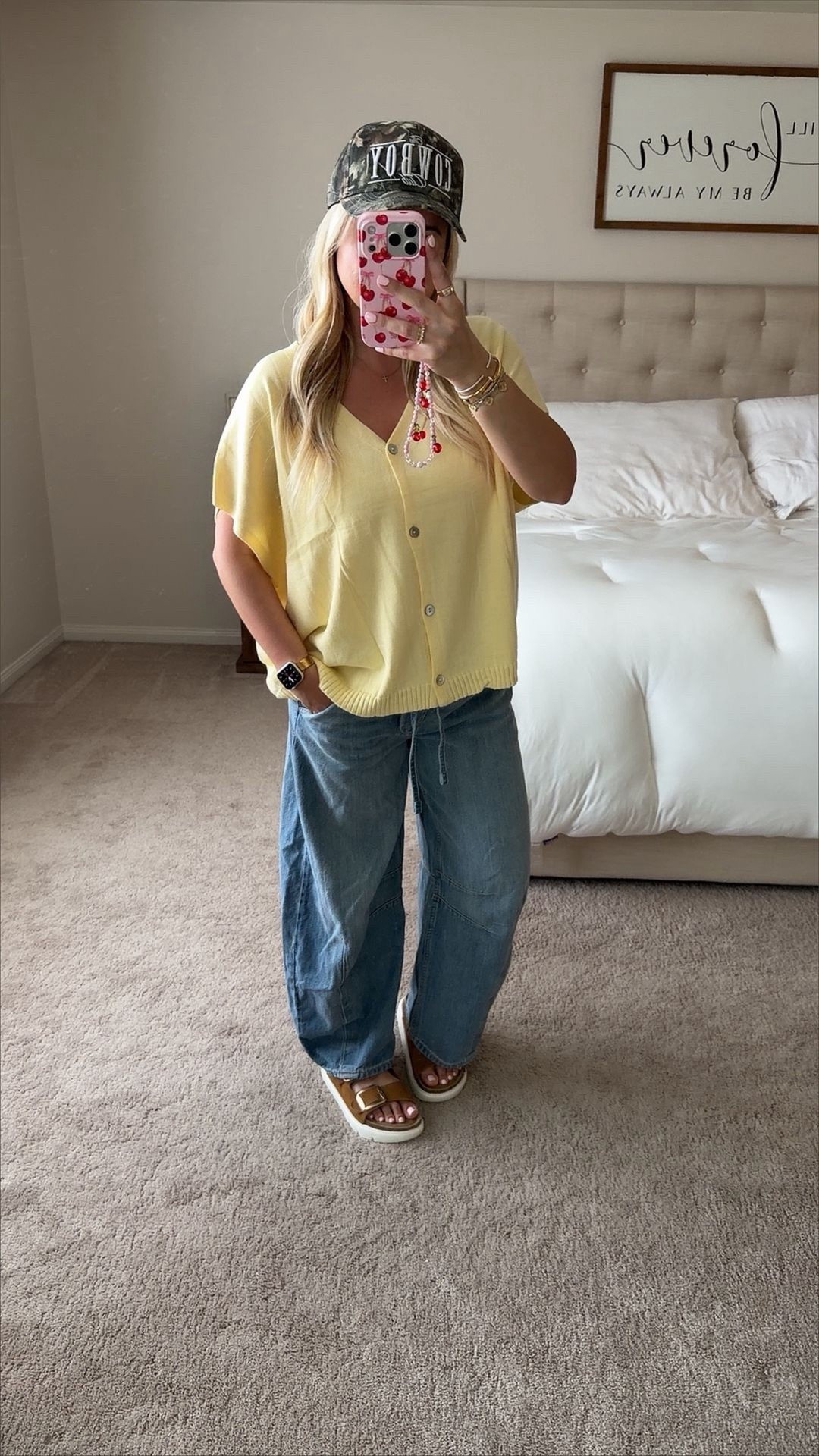 Spring outfit on sale
Small 
Barrel Jeans xs
Sandals tts

#LTKootd #LTKSaleAlert