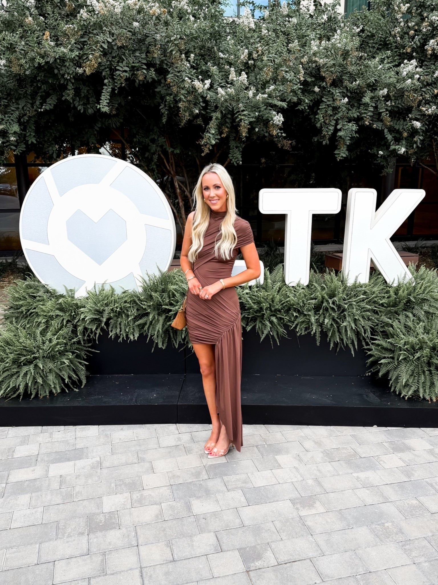 What I wore to the Macy’s finale party at LTKCon! This Amazon dress in insanely good! So sexy, yet reserved and chic! Many colors available! Perfect for a fall wedding or fall event!

#LTKootd #LTKdayinmylife #LTKWedding