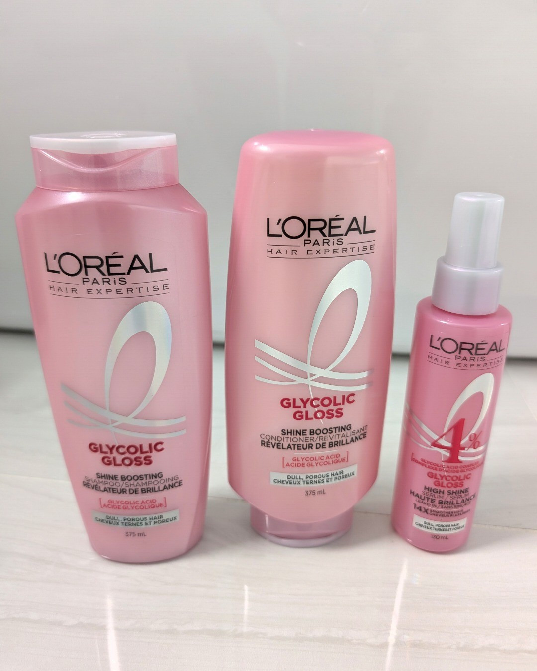 L'Oreal Paris, haircare, L'Oreal glycolic acid, shampoo, conditioner and serum, age gracefully Loving this amazing haircare lineup from @lorealparis This 3-step system (shampoo, conditioner, and serum) is powered by an up to 17% Glycolic Acid Gloss Complex that penetrates deep into the hair fiber to help improve hair quality and seal cuticles with a lasting glossy effect 

#LTKbeauty #LTKsale #LTKstyletip