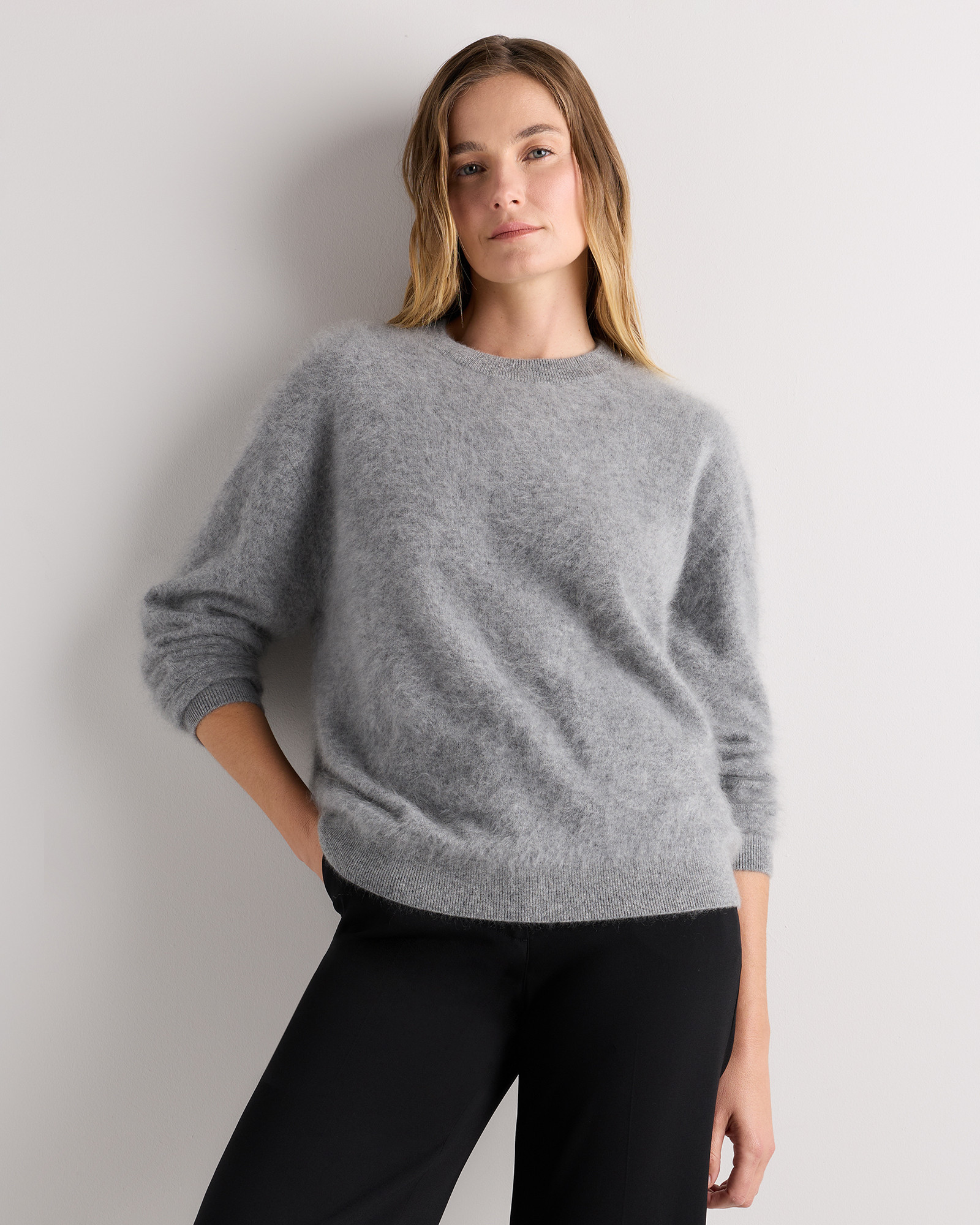 Quince | Women's Brushed Cashmere Oversized Crewneck Sweater in Heather Grey, Size Large | Quince
