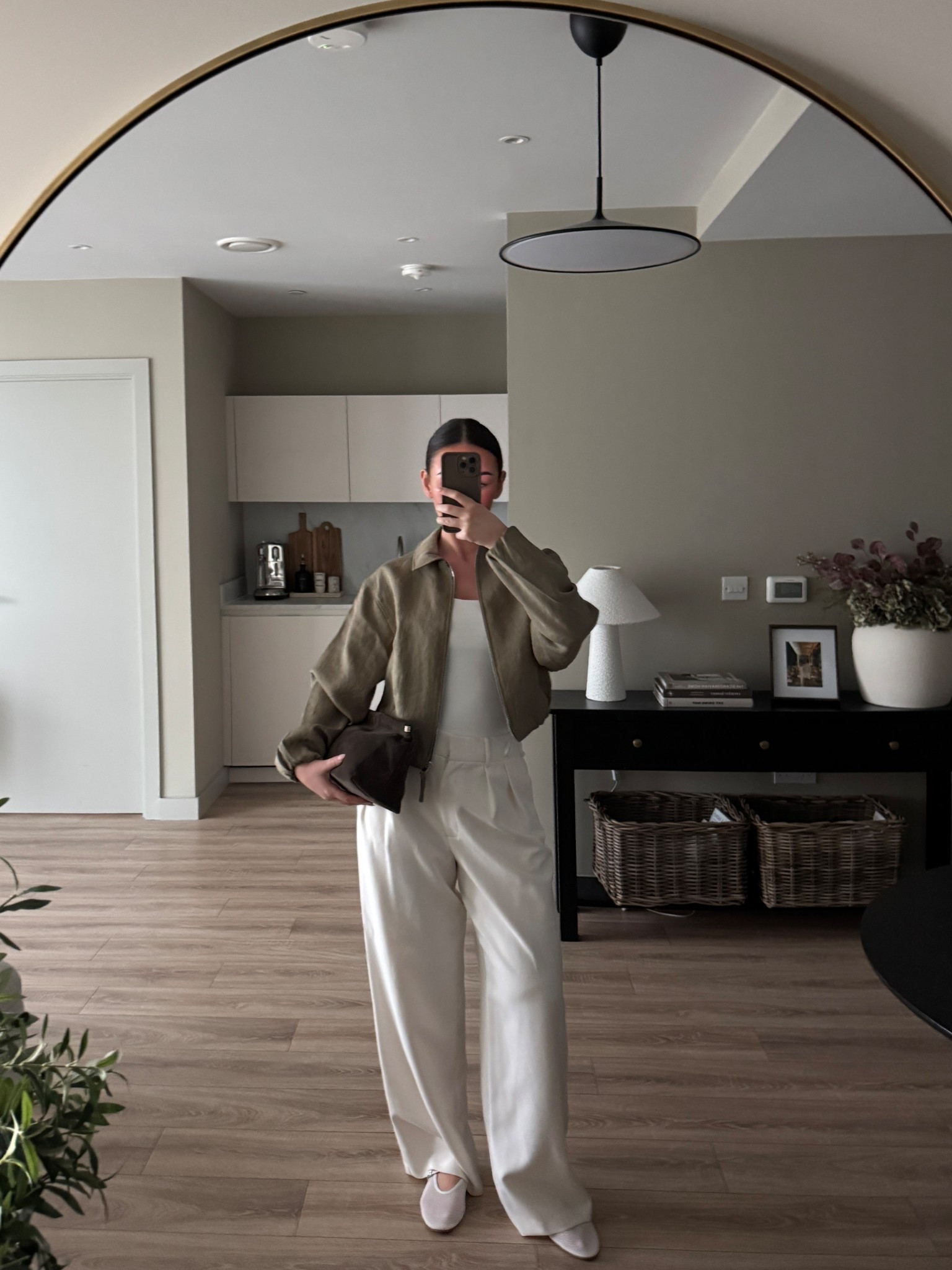 I wear a size S in the jacket & 10 in the trousers (size down if between sizes) 🤍

#LTKuk #LTKspring #LTKeurope