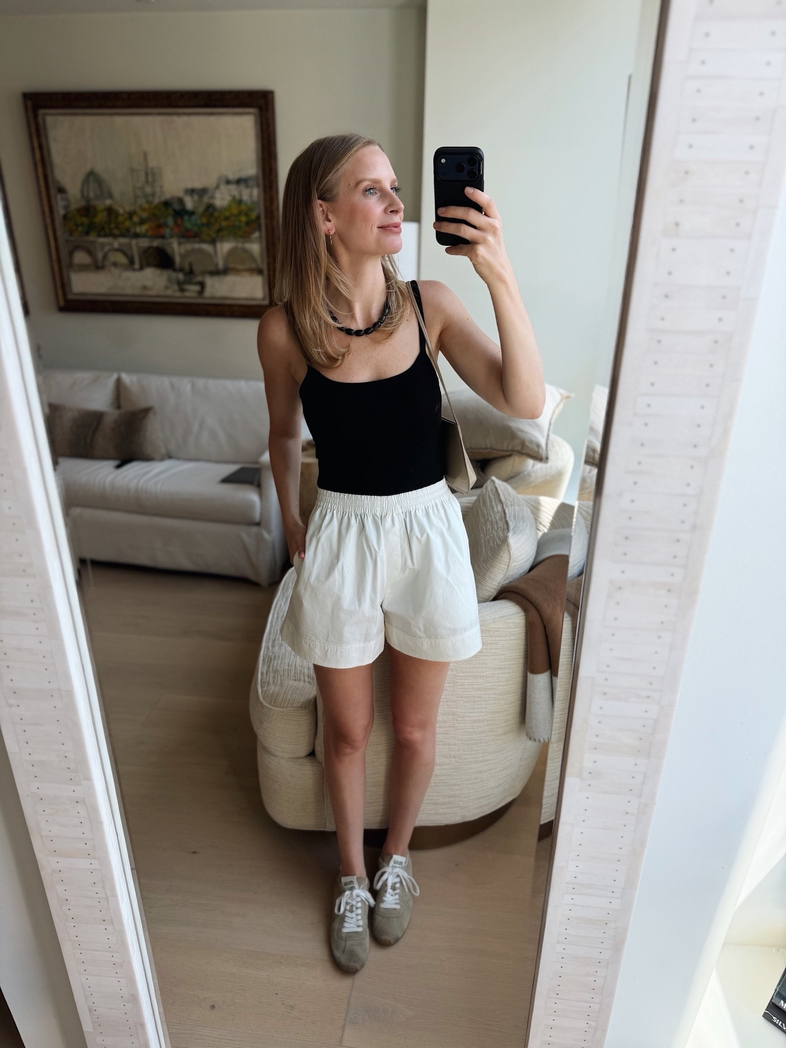 Today’s look! Wearing a small in the tank and 4 in the shorts.

#LTKootd
