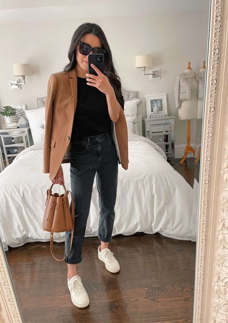 Sale alert: 40% my J.Crew regent blazer - a classic, well made staple that last years and years! Fit is TTS. I can fit 00p fine but went up 1 size in this style since I tend to layer long sleeves under. 

•J.Crew Regent blazer 0P
•Everlane jeans (current version linked)
•Everlane tee xs
•Everlane Court sneakers sz 5
•Amazon sunglasses (https://Amazon.com/shop/ExtraPetite)
•Polene bag (full review on the blog)

#petite

#LTKsalealert #LTKworkwear #LTKstyletip