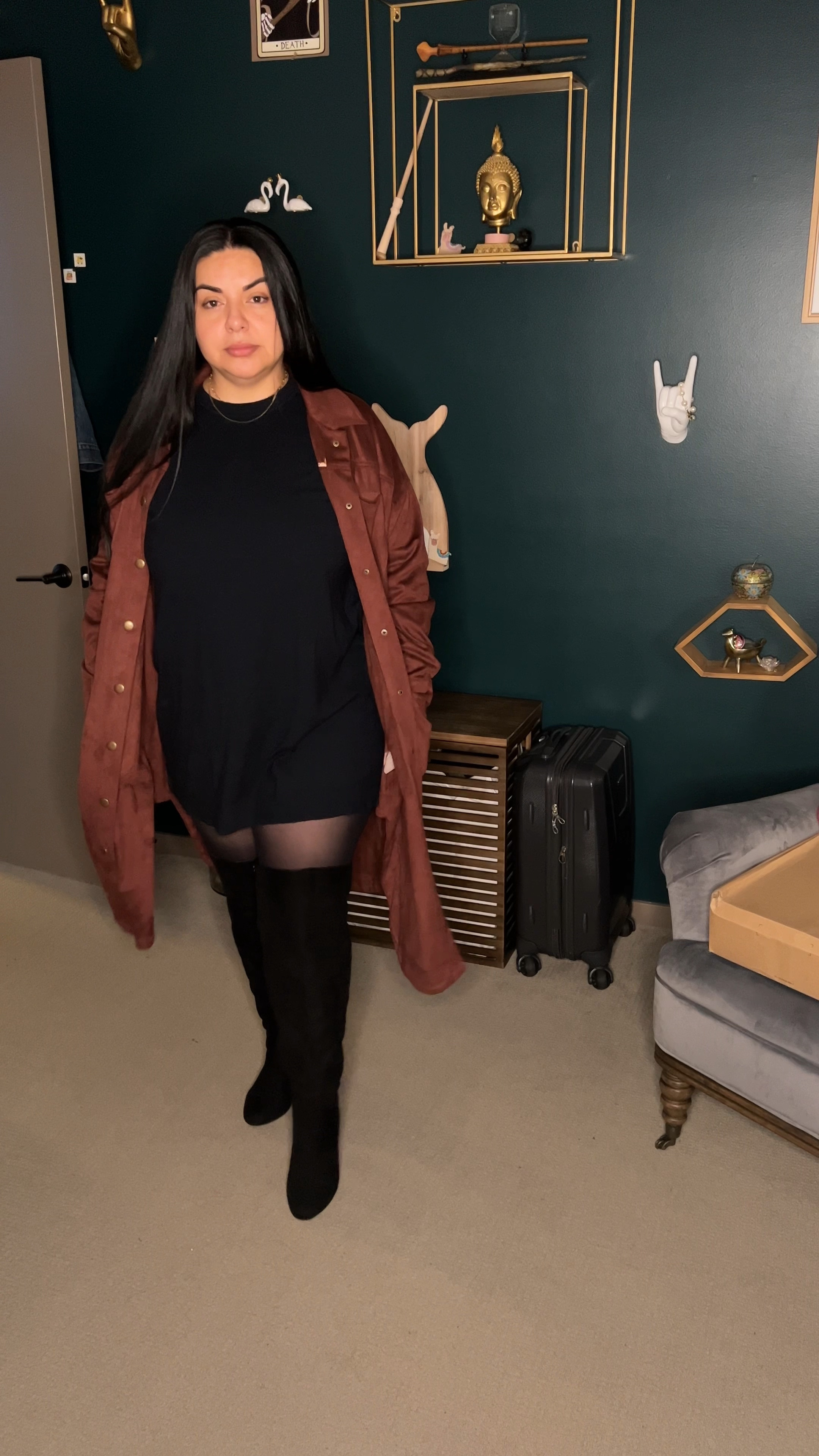 Get ready with me to go to face to face work for the first time in more than a year!! 

Fit posted to LTK: 
Tights: @heiststudios 
Shorts: @lululemon
Dress: @stevemadden 
Duster: #pilcro rented from @nuuly 
Necklaces: @alexandragioia 
Shoes:  @torrid 
Perfume: @giorgioarmani & @jomalonelondon 

 #fyp #fypシ #latina #latinacreator #portland #outfit #grwm #letsgetready #ootd #wearwhatyouwant #fashion