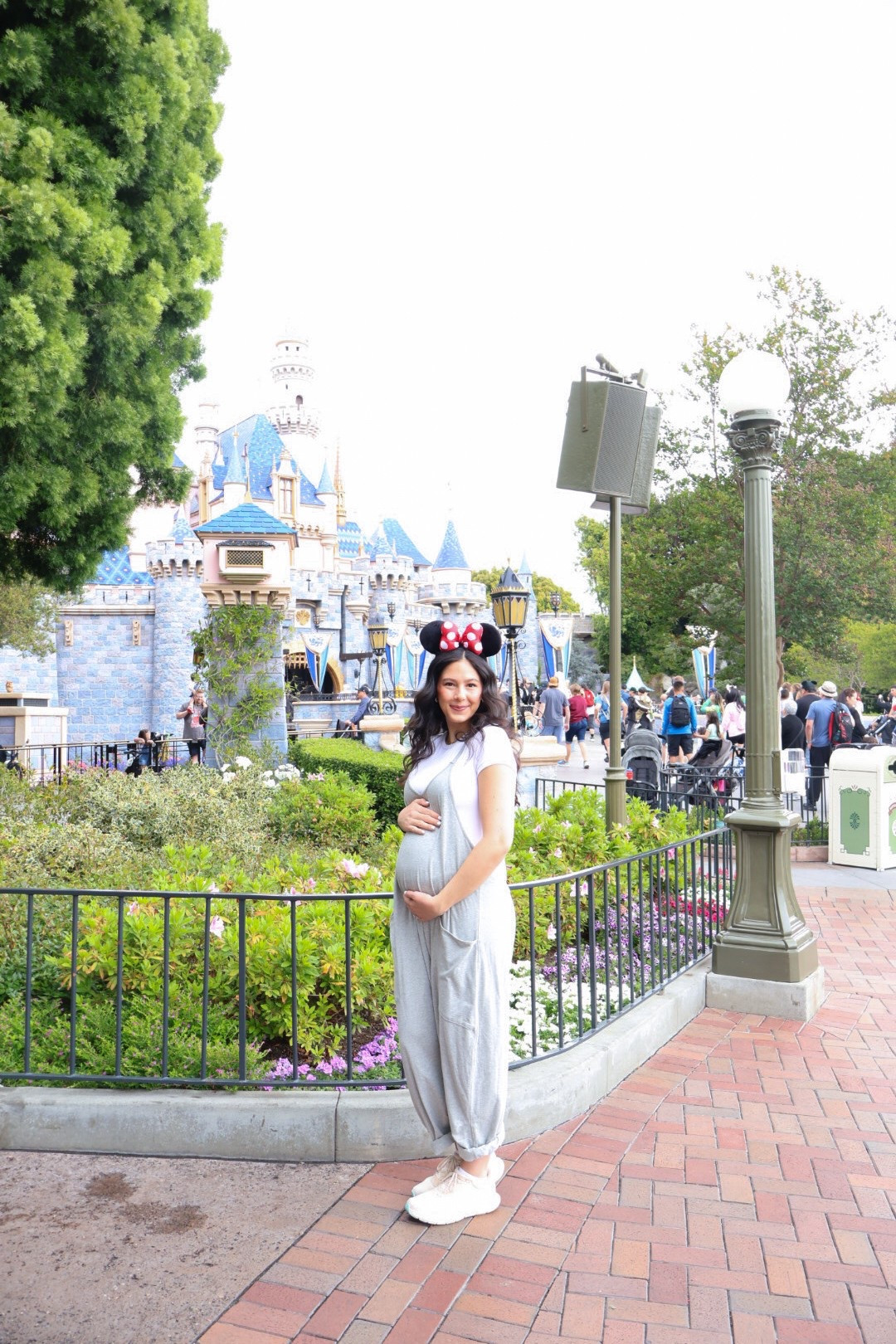 Disney Bump Outfit ❤️🤍 

#LTKBaby #LTKActive #LTKBump