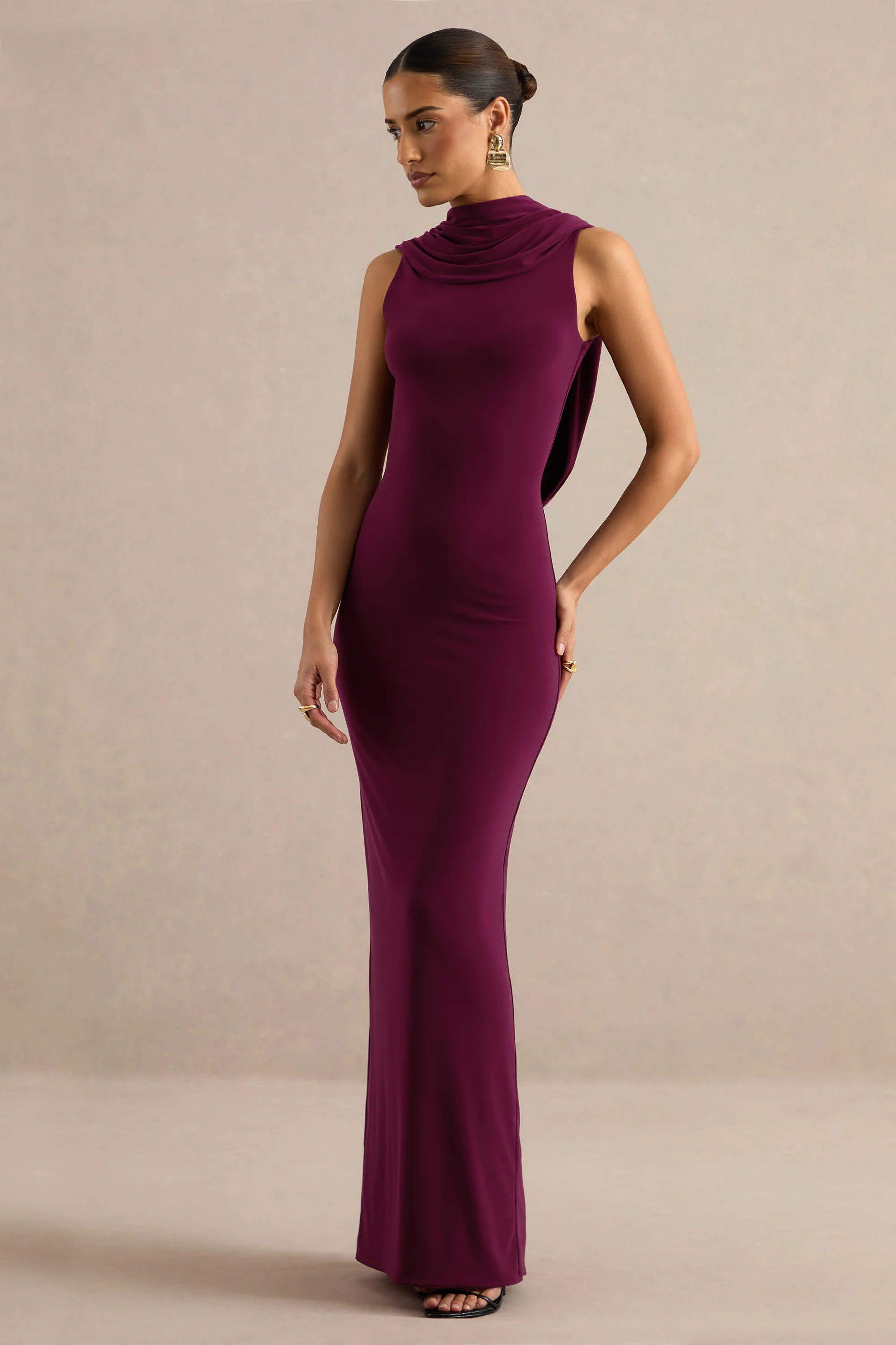 Jolina | Burgundy High-Neck Maxi Dress | Club L London