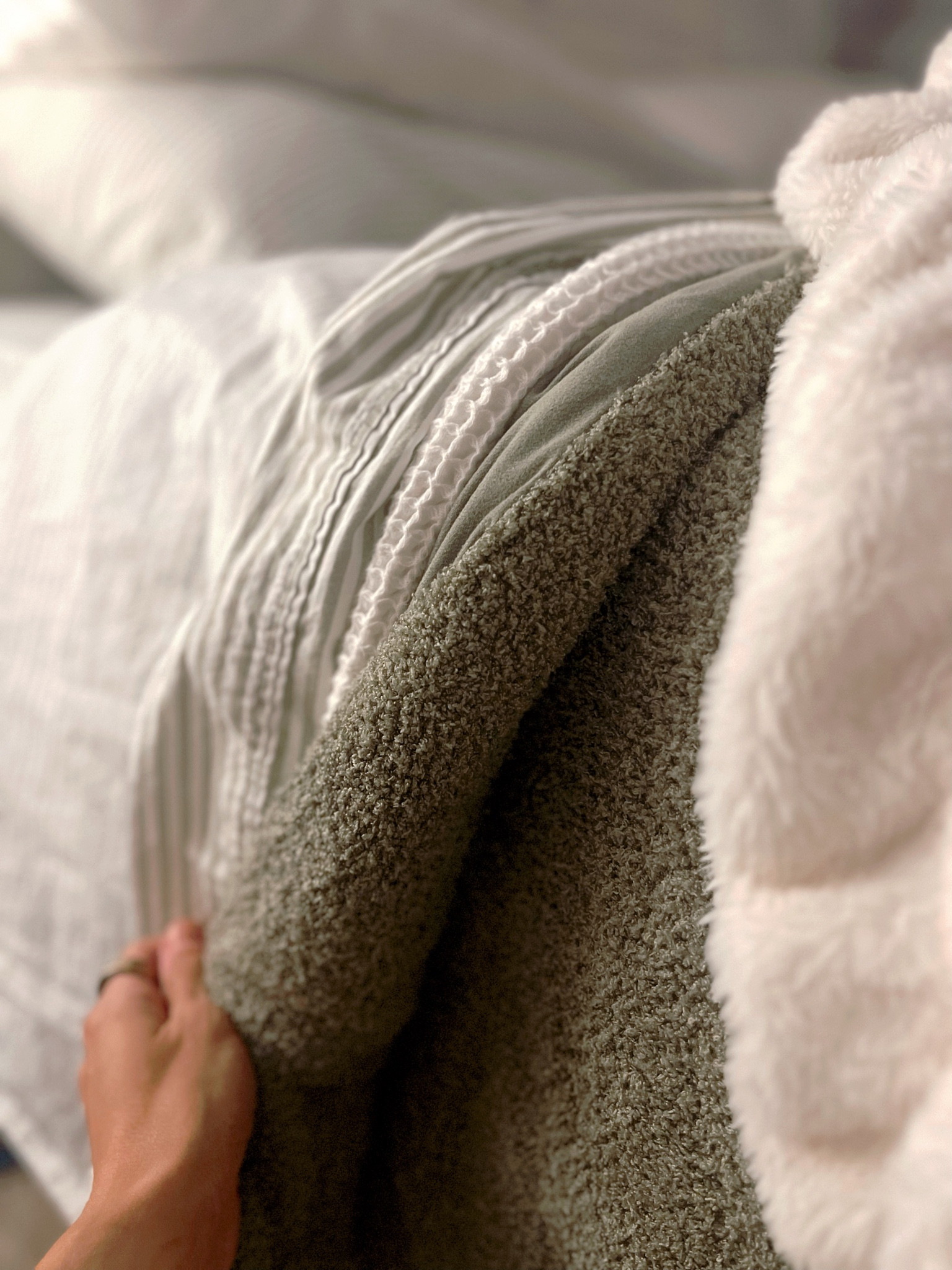 This color has become my entire personality 🌲😂✨ LOVE IT. 15/10 suggest this Target chenille comforter set. Second year w/ it & I love it! The color is SO GORGEOUS! Full reel coming tomorrow! 🎥

Comforter set / holiday bedding / sheets / affordable / target finds / Holley Gabrielle / cozy / comfy / soft 

#LTKhome #LTKHoliday #LTKSeasonal