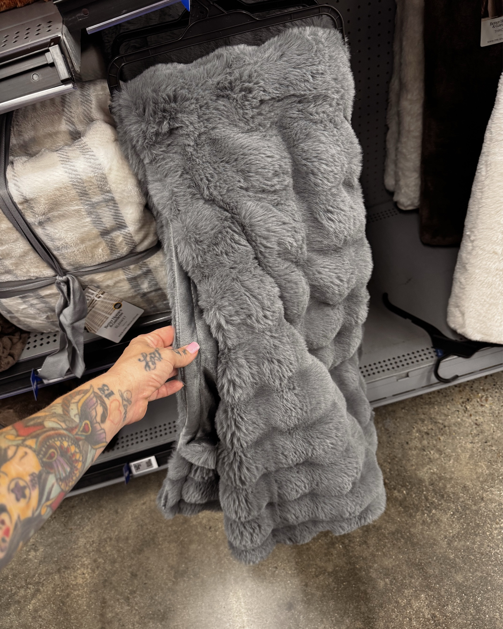 Some cute cozy Walmart finds 

#LTKSeasonal
