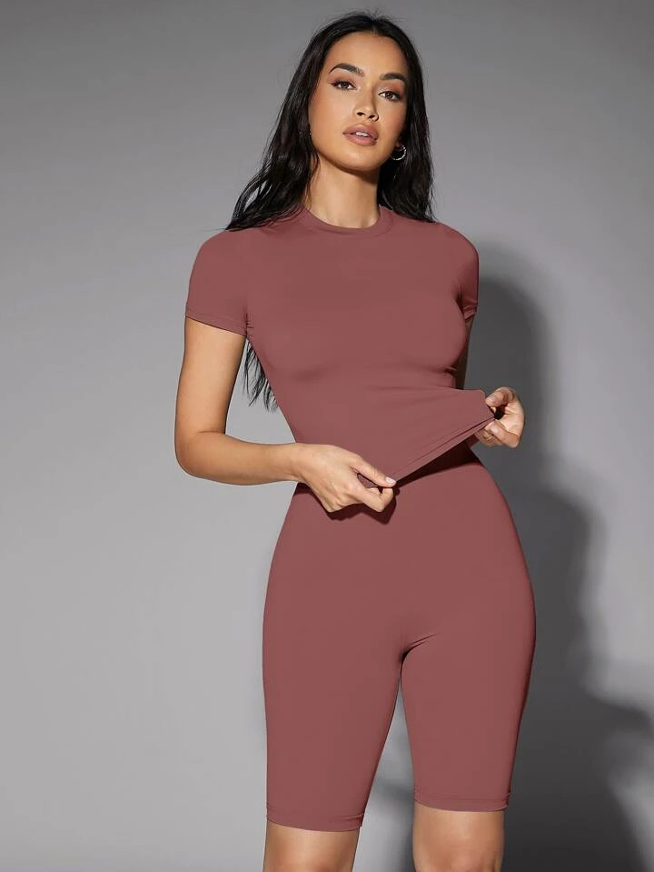 SHEIN BAE Solid Fitted Tee | SHEIN