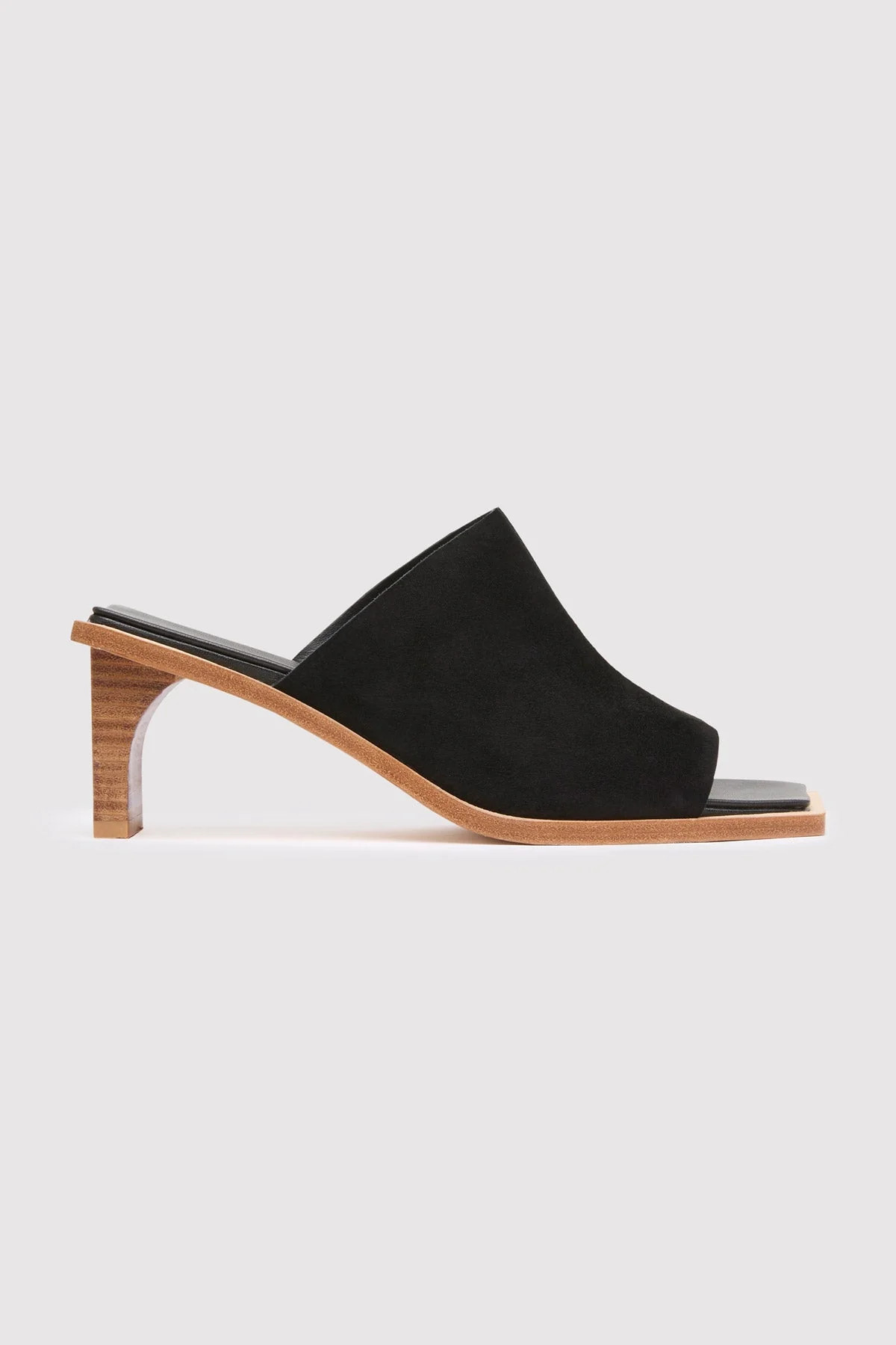 Raw Edge Heel - Black | St. Agni (US, UK, EU)