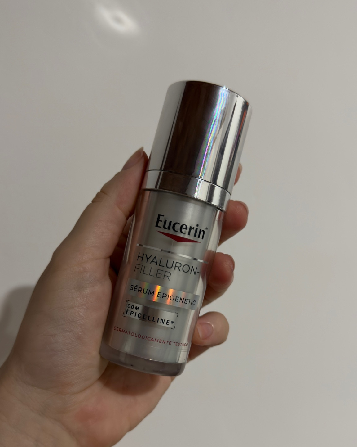 O novo lançamento de Eucerin é extremamente tecnológico, baseado em estudos de epigenética, com a promessa de rejuvenescer a pele em até 5 anos! Ansiosa pelos resultados que vou obter 💕

#LTKbrasil #LTKbeleza