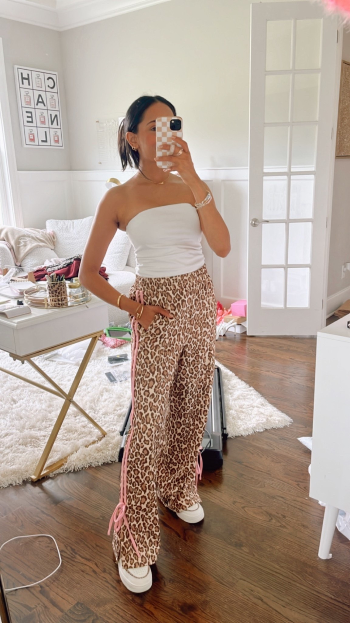 Leopard track pants
Thick material! 


#LTKPetite #LTKFindsUnder50 #LTKStyleTip