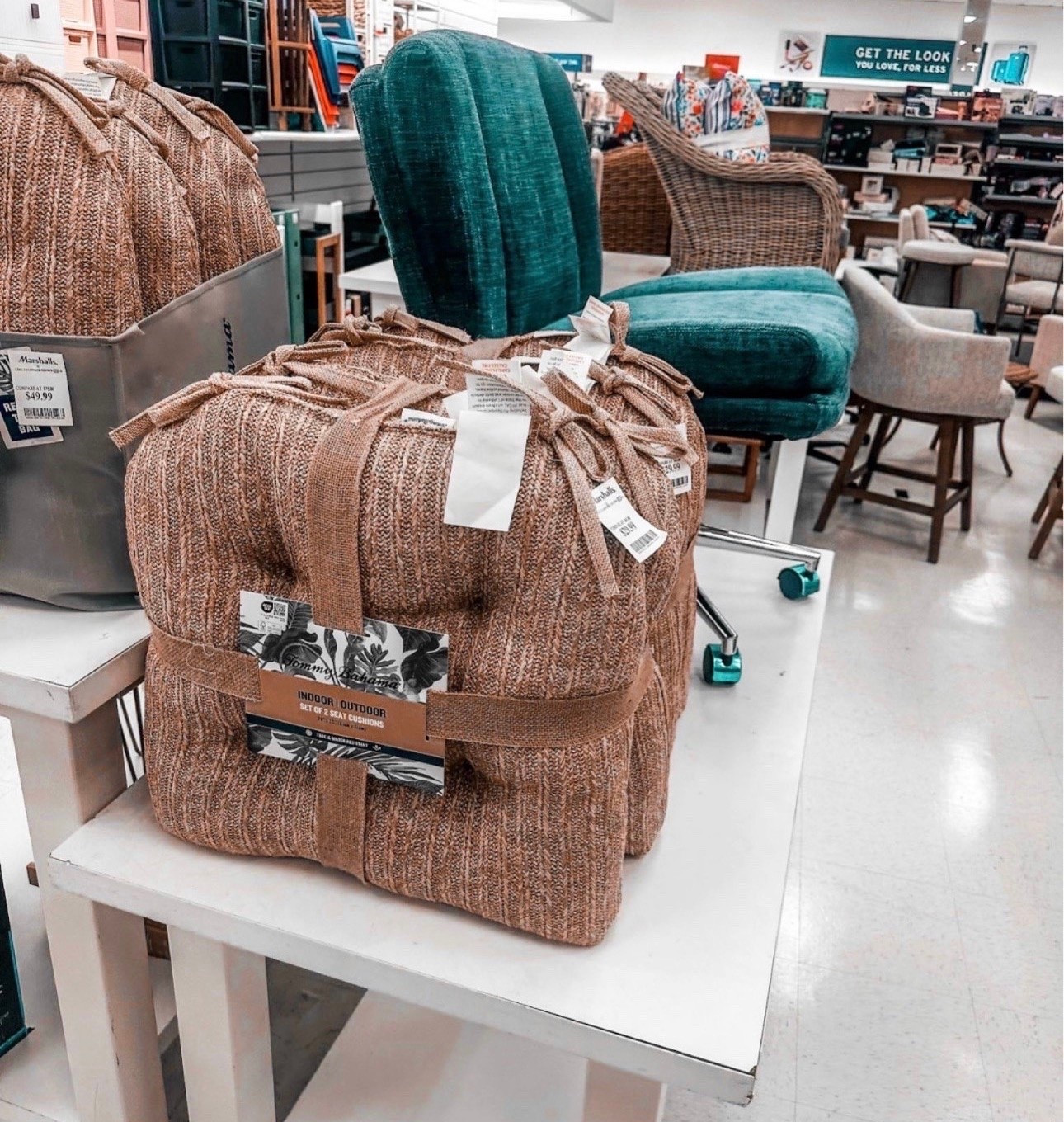 Instant backyard glow-up! 🌴 These Tommy Bahama cushions are the perfect mix of comfort and style. Durable enough for the outdoors, but pretty enough for a sunroom.
#OutdoorDecor #BackyardVibes #SummerStyle #HomeRefresh #TommyBahama

#LTKHome