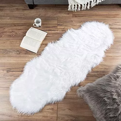 Brentwood Originals Faux Fur Pet Mat White