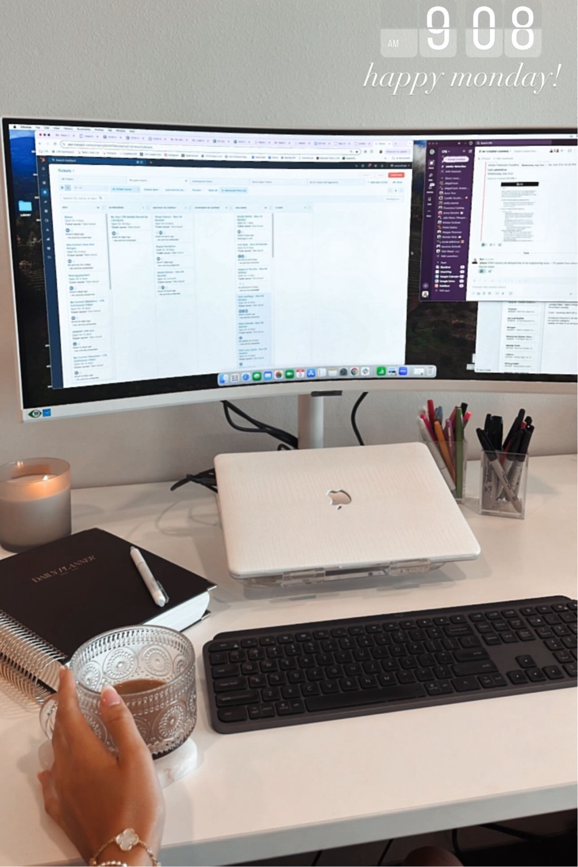 my work setup essentials!!! 🩵👩🏼‍💻🌸⚡️

#LTKWorkwear #LTKHome