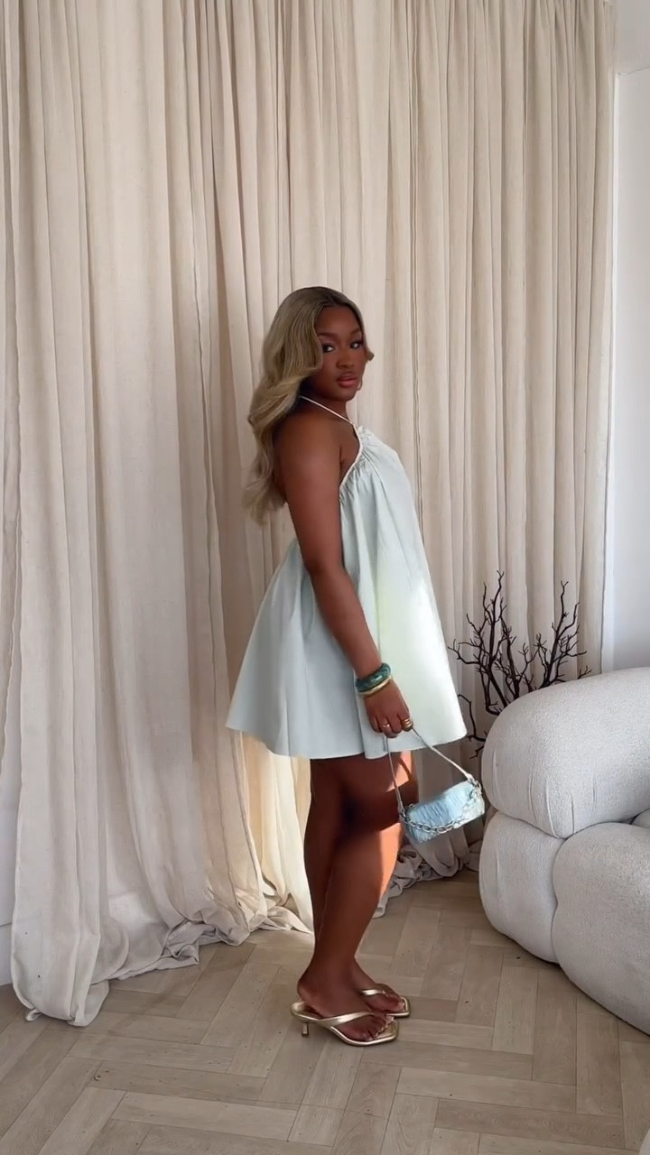 Stepping into spring/ summer with @asos #ad 

@aestheticstudios.ldn