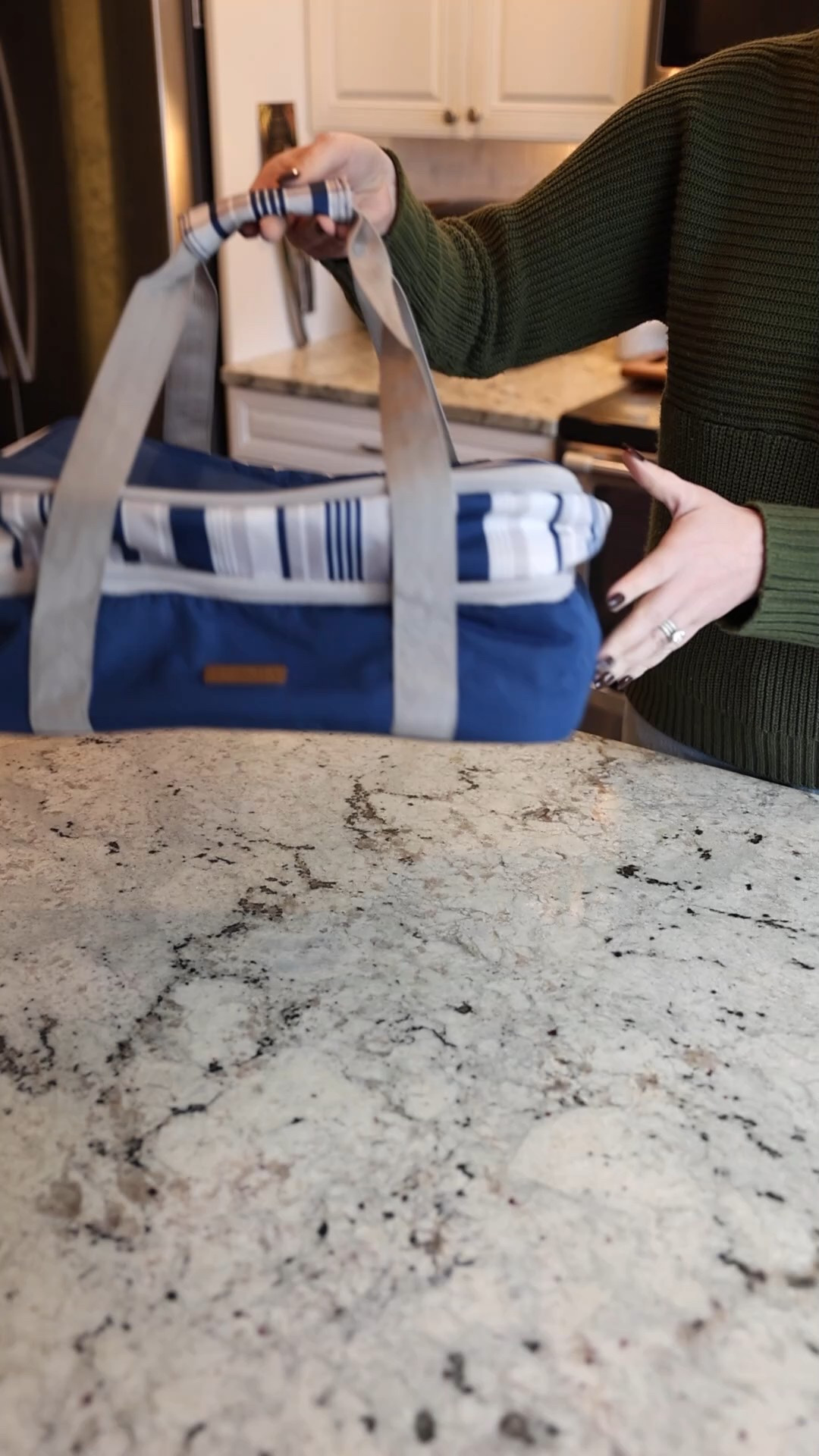 This casserole carrier is a must have for traveling with food 

#kitchenaccessories 

#LTKHoliday #LTKfoodie #LTKHome