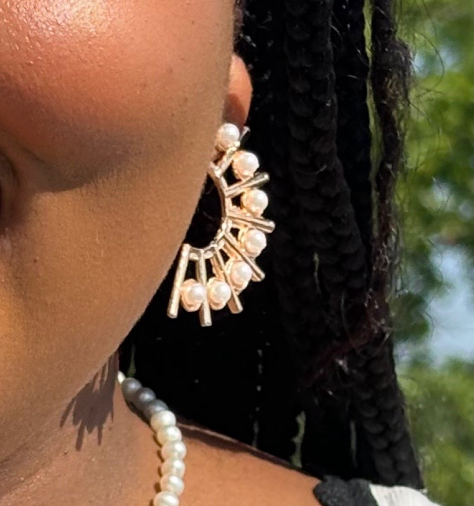 ✨I’m loving these Fiercely Femme Earrings from @accessorytolove ! ✨ Are you ready to elevate your style with these statement pieces? I’ve linked this product in my LTK Shop so you can shop directly from there and learn more about the brand! @shop.ltk #liketkit liketk.it/explore/thenakaylajames
#ad #AccessorytolovePartner #ATLstyle #ltkholidaystyle

#LTKStyleTip #LTKFindsUnder50