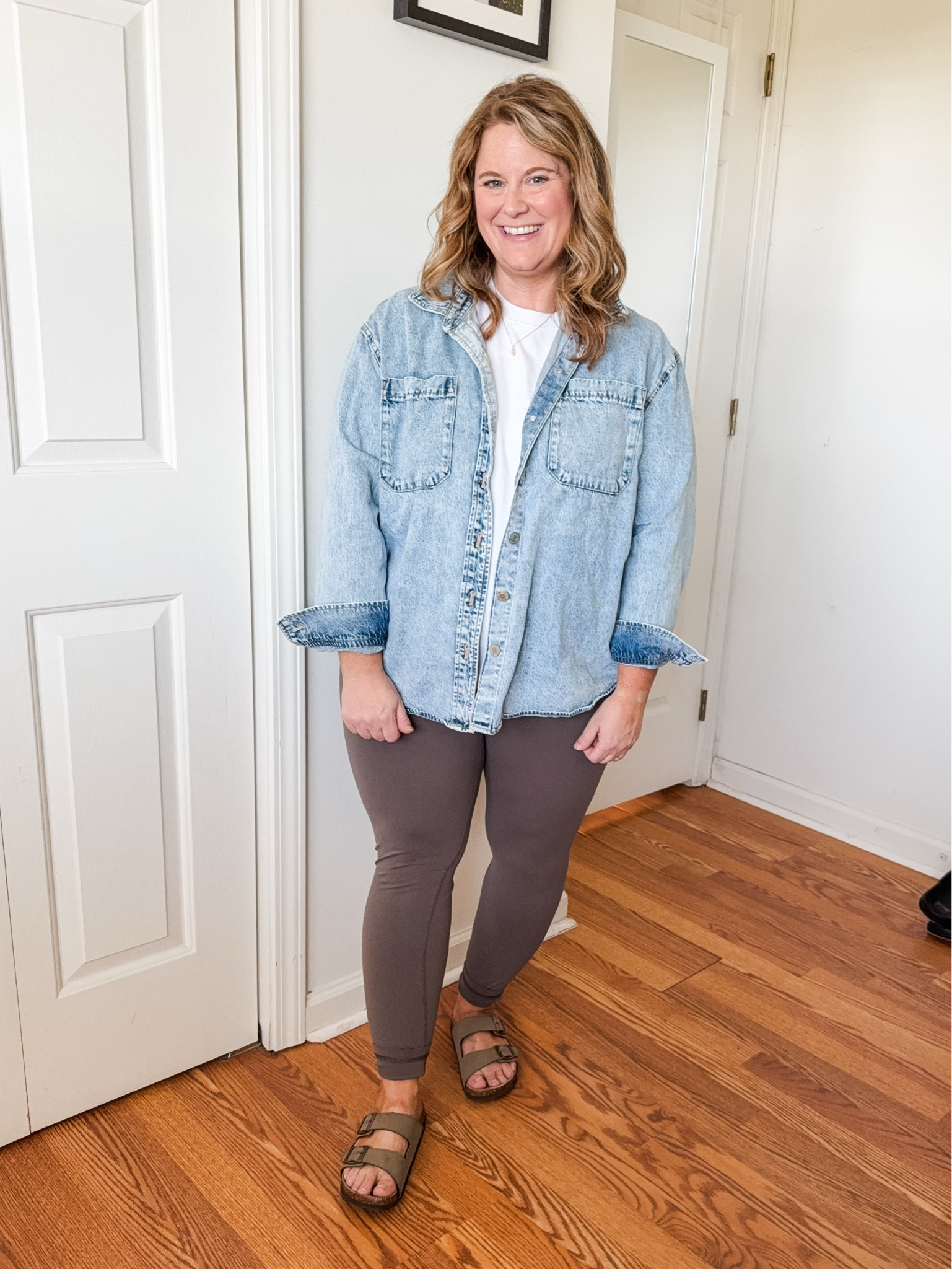 Wearing an XL in my leggings. Linked similar to everything else!

#LTKFindsUnder50 #LTKMidsize #LTKSeasonal