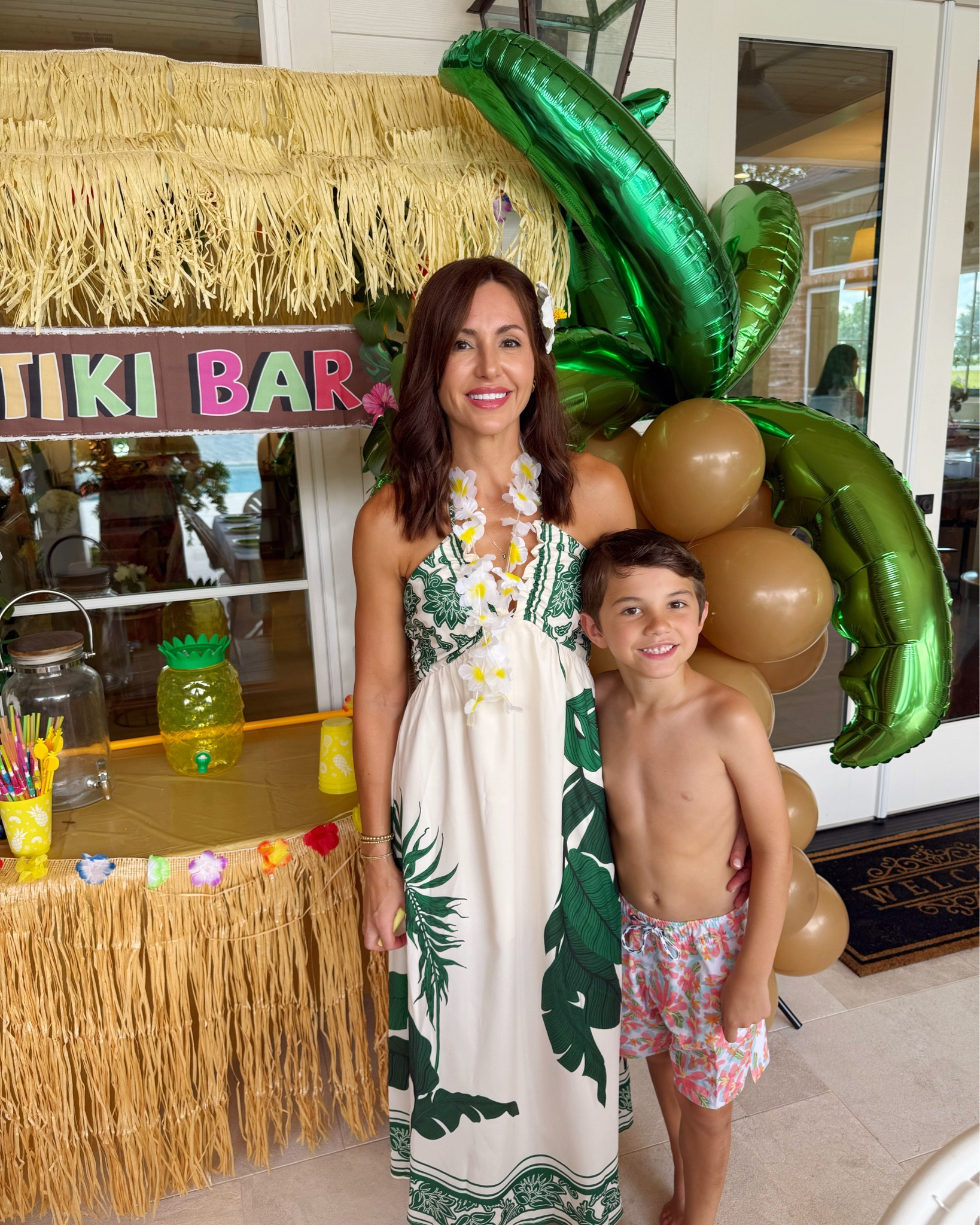 Tiki dress. Lightweight and comes in so many colors and patterns ! Great vaca dress 

#LTKOver40
