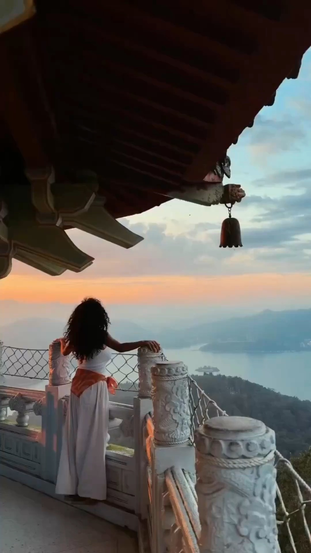 still trying to process how one trip can completely shift your perspective 🌏✨ from busy streets to peaceful temples, every corner of Taiwan felt unreal

#taiwantravel #traveldiaries #wanderlust #travelmoments #exploretaiwan #travelreels #globetrotter #beautifuldestinations #travelinspo #shetravels

#LTKdayinmylife #LTKootd