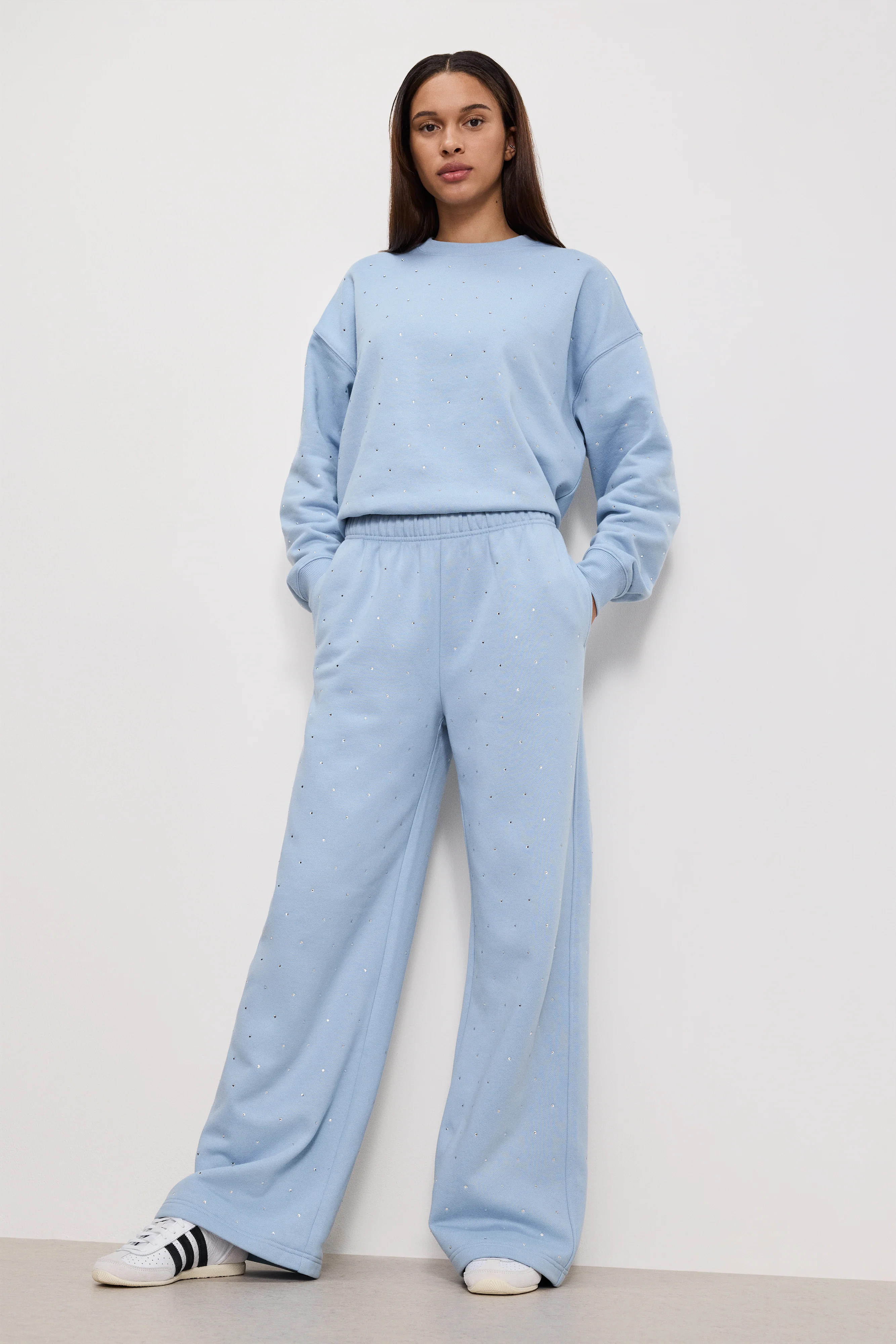 CRYSTAL WIDE LEG SWEATPANTS | WINTER SKY001 - GOOD AMERICAN | Good American