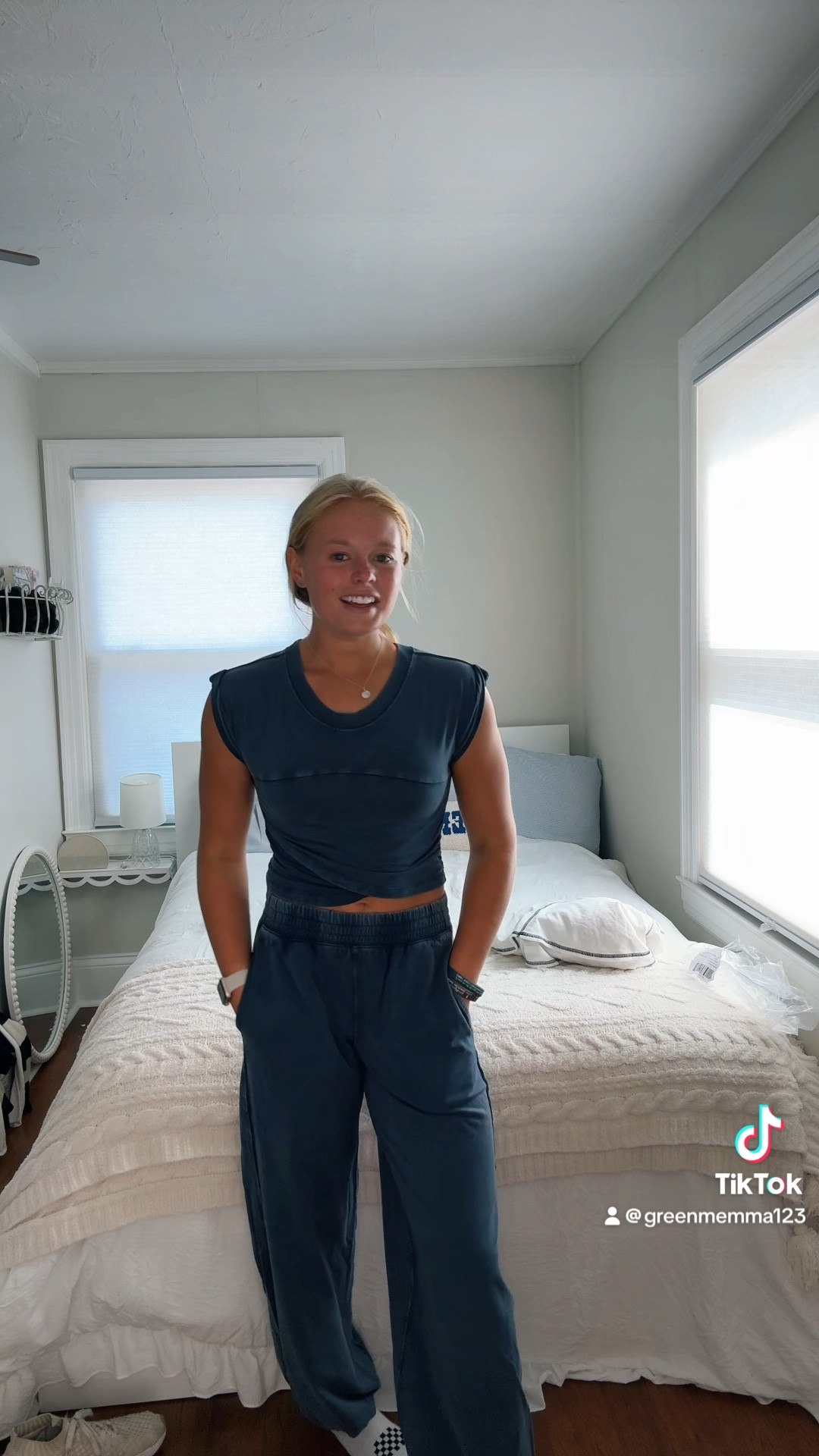 BACK TO SCHOOL COMFY OUTFIT. AESTHETIC, athletic, comfortable, free people, fpmovement, fall fashion, trendy, trending clothes

#LTKNYFW #LTKU #LTKSeasonal