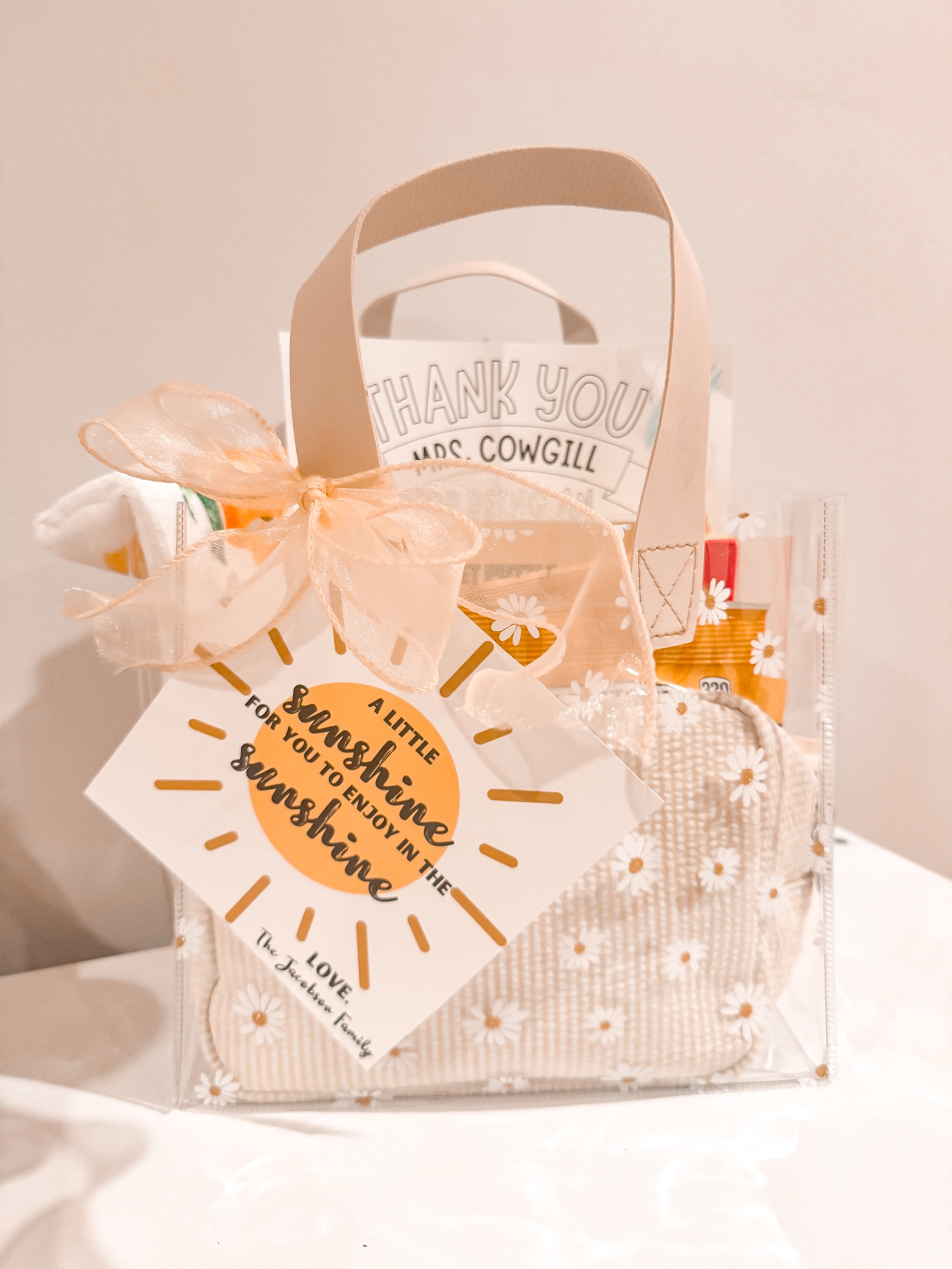 Teacher gift, end of year teacher gift, gift guide, teacher gift guide, end of school gift, thoughtful gift 

I also added a bunch of yellow packaged candy and snacks to go with the “sunshine” theme! I got most of them at the dollar store (butterfingers, honey mustard pretzels, vanilla Oreos, starbursts, lemonheads, juicy fruit, tic tacs) 

#teachergifts #teachergiftguide #endofyearteachergift #giftguide #giftbag 

#LTKGiftGuide #LTKFamily #LTKFindsUnder50