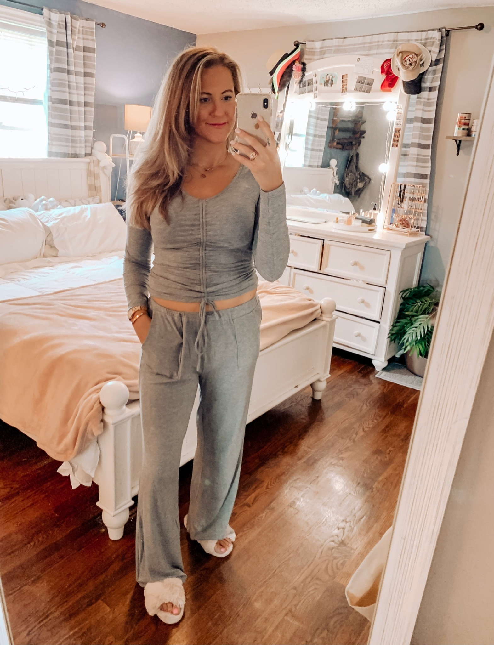 Fall style is perfect for comfy lounge sets! This grey set is an old set from kittenish so I linked similar + Madewell and Amazon! Madewell is on sale! Plus the most comfy slippers!

#LTKxMadewell #LTKSeasonal #LTKsalealert