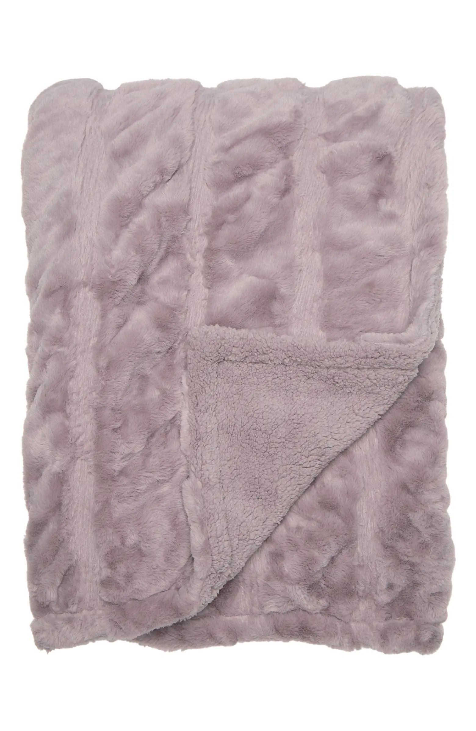 Pintuck Faux Fur Oversize Throw Blanket | Nordstrom Rack