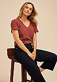 24/7 Holland Tulip Sleeve Tee | Maurices