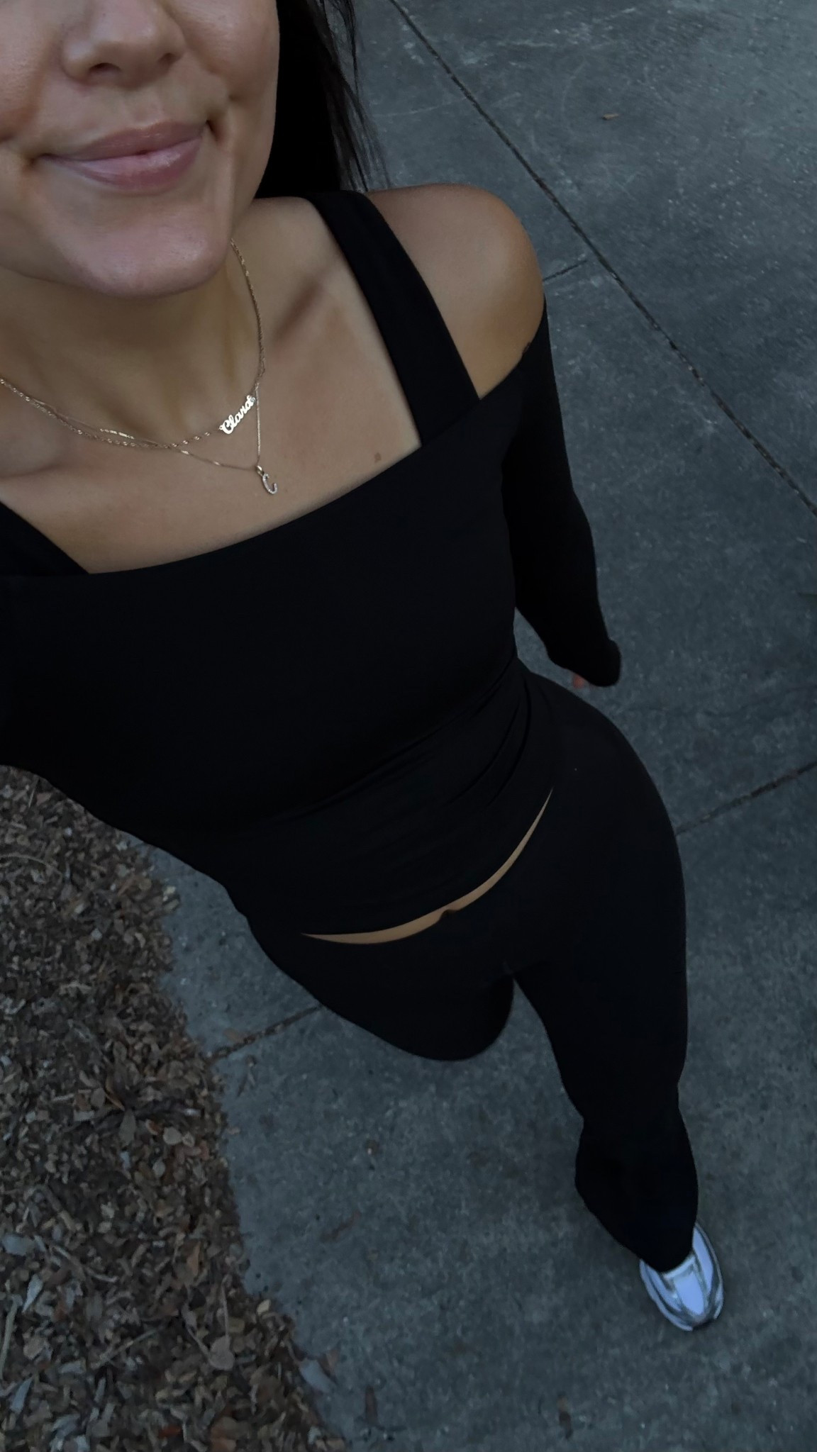 sometimes you have to go back to your roots (@vspink yoga pants) #pinkpartner 