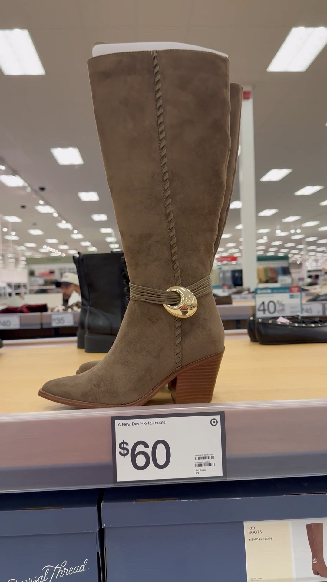 The cutest boots!  Gift for her, winter outfit 

#LTKGiftGuide #LTKSeasonal #LTKSaleAlert