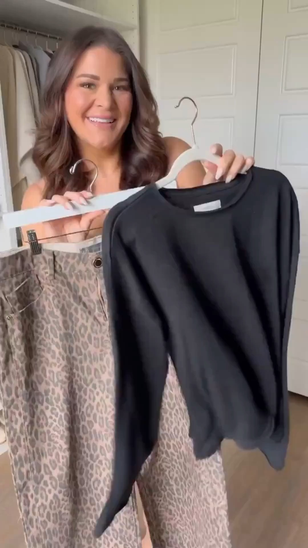 Fall Fashion 

Top: Large
Jeans: 10#LTKNYFW 

#LTKStyleTip 

#LTKgrwm #LTKMidsize