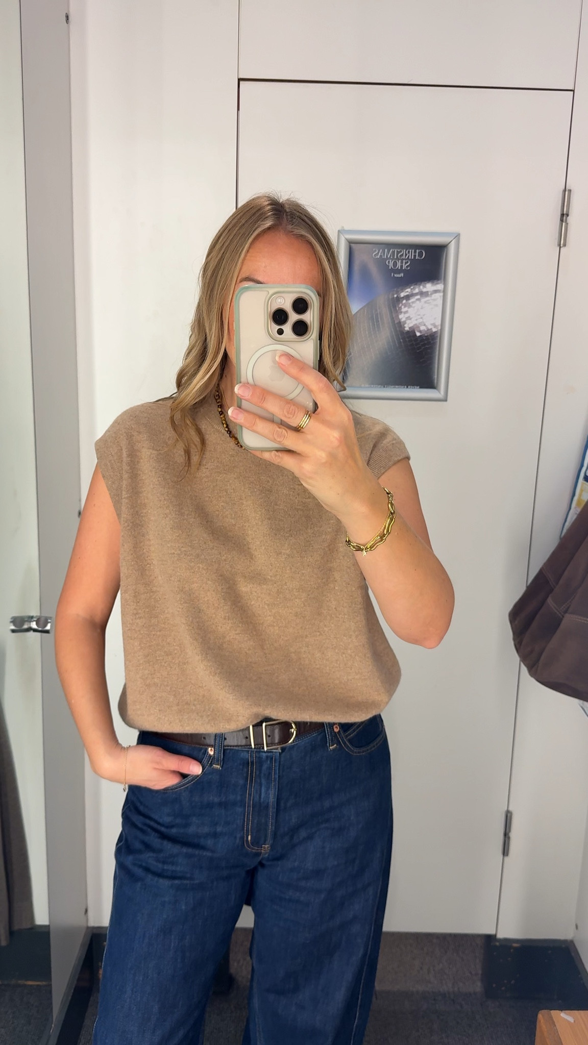 This is the JL cap sleeve cashmere in a sleeveless tank style - I would layer this over a long sleeve thermal , or a white shirt , pretty collar blouse etc . 
Or wear alone with a tailored trouser and earrings for a night out . 
I’m wearing the large and it’s too big - I’d size down to the medium still a relaxed fit on a U.K. 14 . 
I’ll put some layering videos out soon 

#LTKworkwear #LTKsale #LTKwinter