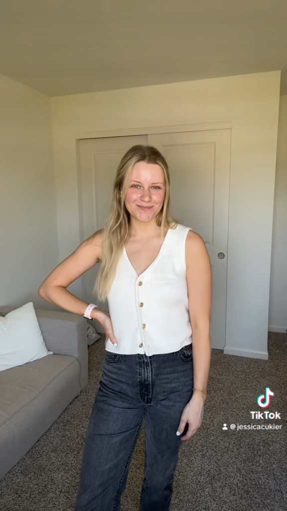 It’s a neutral summer!