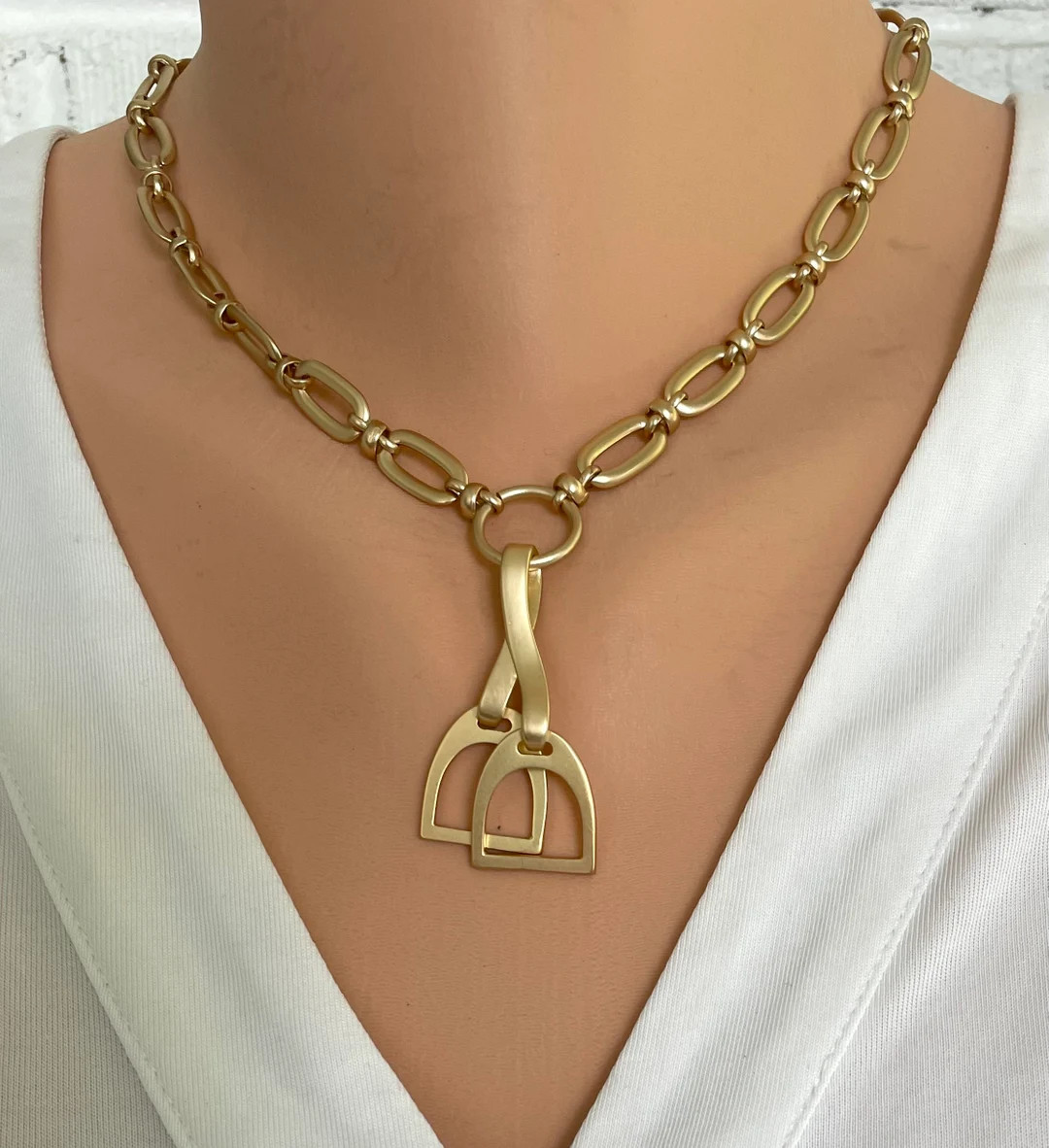 Gold Equestrian Necklace, Horse Stirrup Necklace - Etsy | Etsy (US)