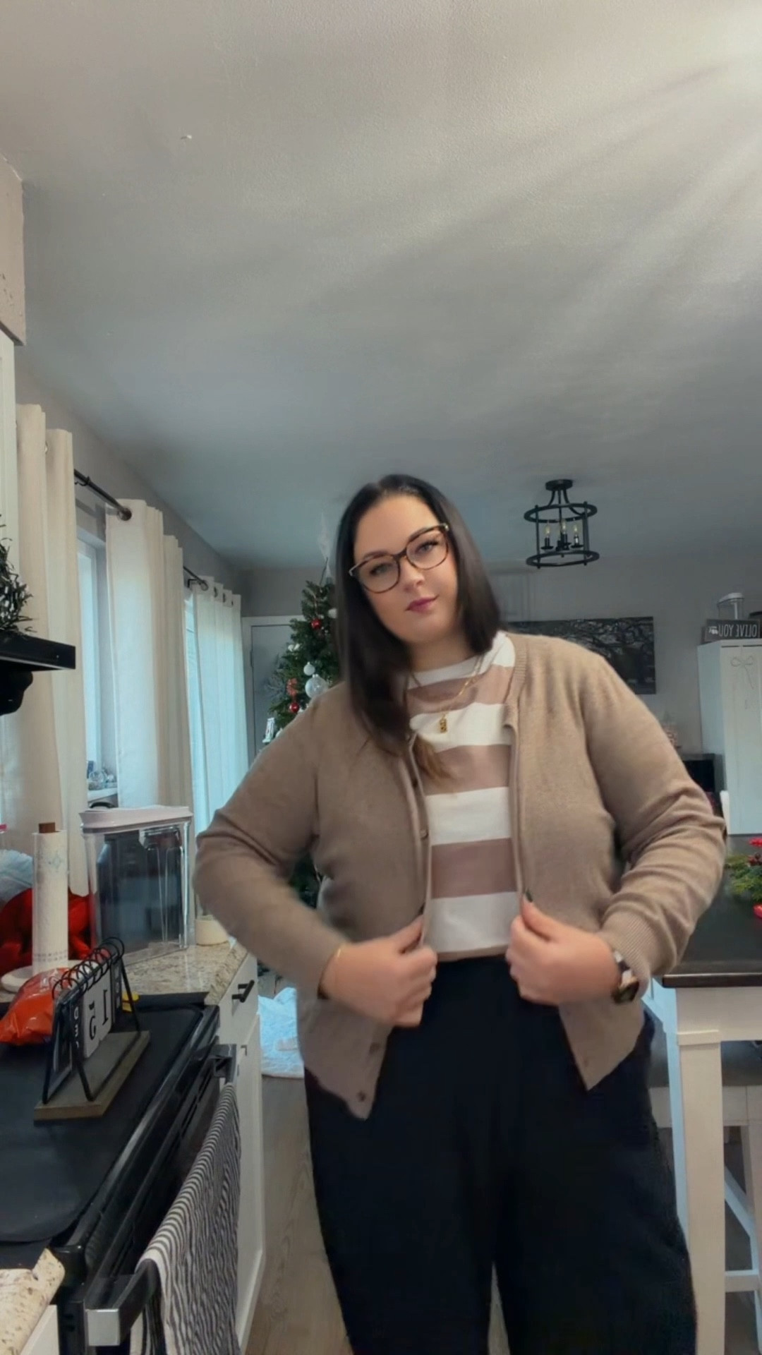 Day 44 ✨
Work wear but make it comfy and cute. Feeling confident all day 🤍
Shop my full outfit via my 🔗 in LTK 💼

#LTKPlusSize #LTKootd #LTKWorkwear