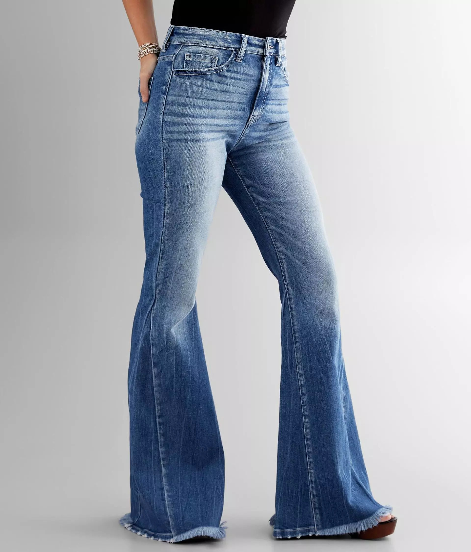 Signature Ultra Rise High Super Flare Jean | Buckle