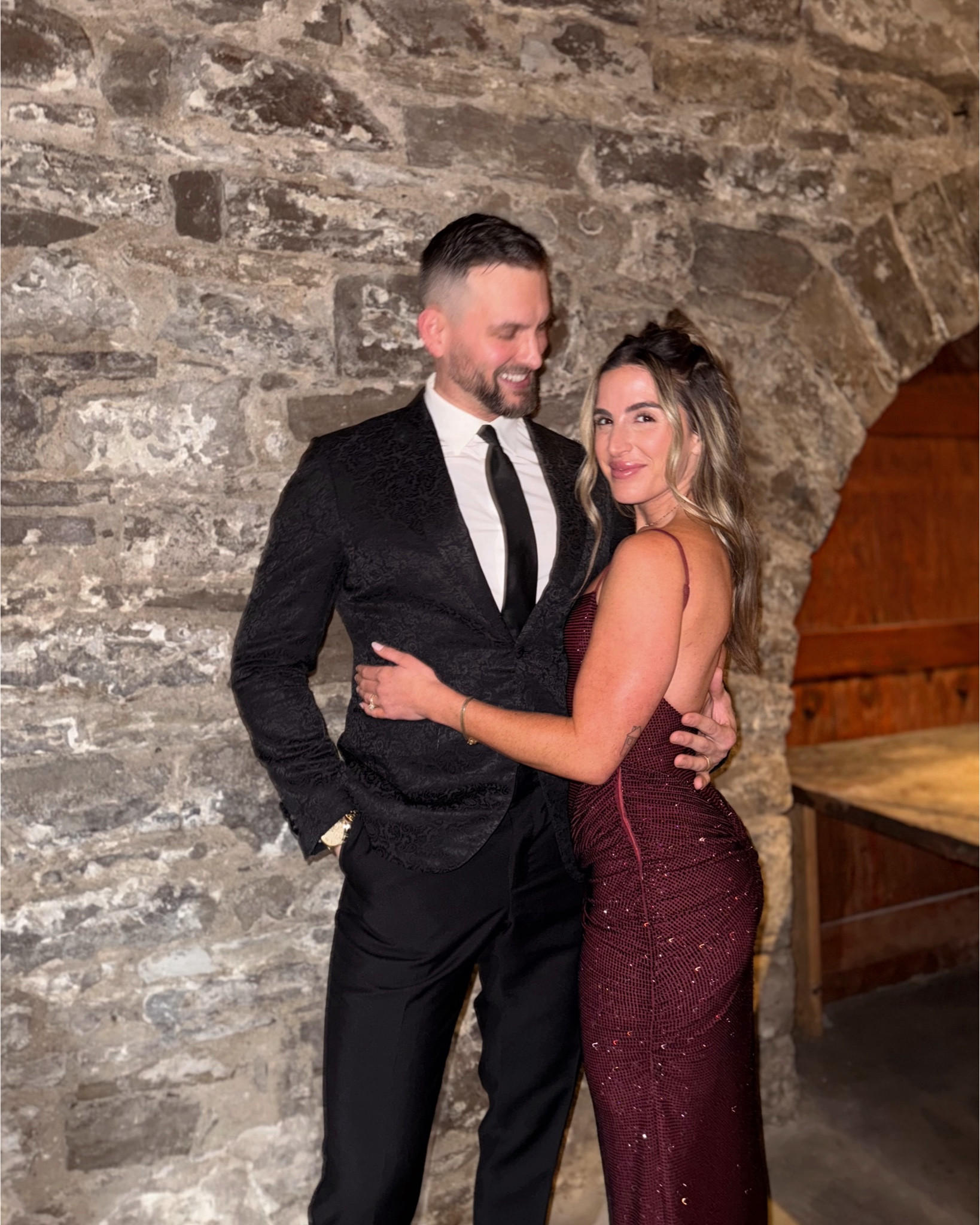 I’m 5’2” in XS dress! 

Guest of a wedding
Wedding guest look
Wedding guest dress
Black tie wedding dress
Gala dress 
Winter wedding guest dress
Winter event dress
Holiday party dress 

#LTKHoliday #LTKmomlife #LTKWedding