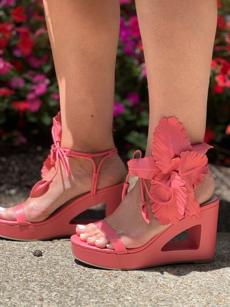 Literally so good… these fabulous shoes gives any outfit the WOW you want without being “too much”. The 3 1/4 platform wedge is so comfortable and they ties so nicely around your ankle. The shapable flower is literally stunning, don’t you think? 

Check out the Lila if you prefer a flat sandal with the same WOW!



#LTKShoeCrush #LTKStyleTip #LTKOver40