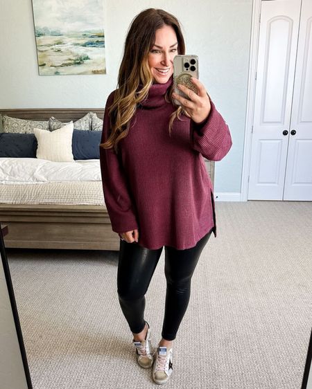 Casual Fall Outfit

Fall outfit | fall fashion | curve style | midsize fashion | size large | sneakers | faux leather leggings

#LTKstyletip #LTKcurves #LTKshoecrush