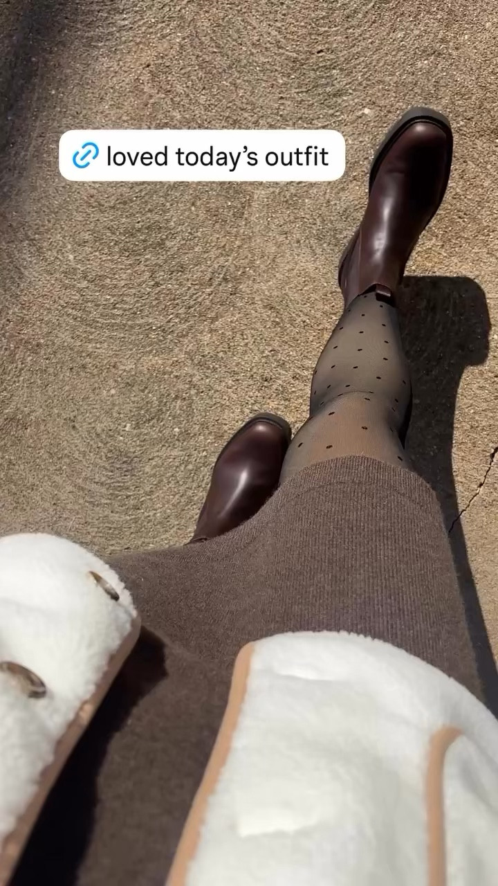 Wednesday OOTD
Tights are fleece lined so will keep you warm! Love the subtle polka dot pattern 

#LTKootd #LTKgrwm #LTKdayinmylife