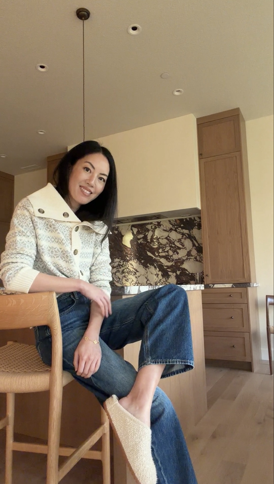 Weekend casual in my house clogs and cozy sweater.

#fairisle
#classicstyle
#weekendoutfit
#wintersweater
#winterjeans

#LTKHoliday #LTKSeasonal #LTKSaleAlert