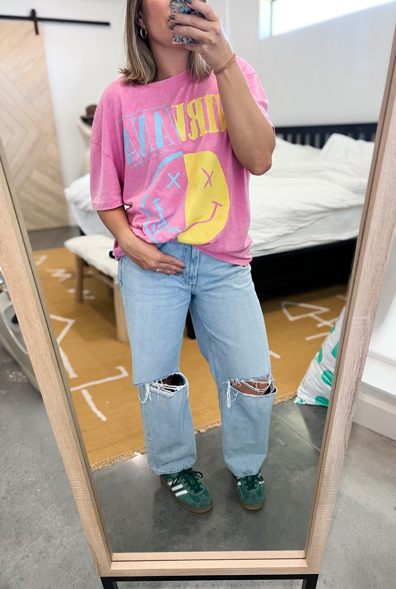 Wearing my fav graphic tee. ☀️ can you believe it’s under $15? 

#LTKStyleTip #LTKFindsUnder50